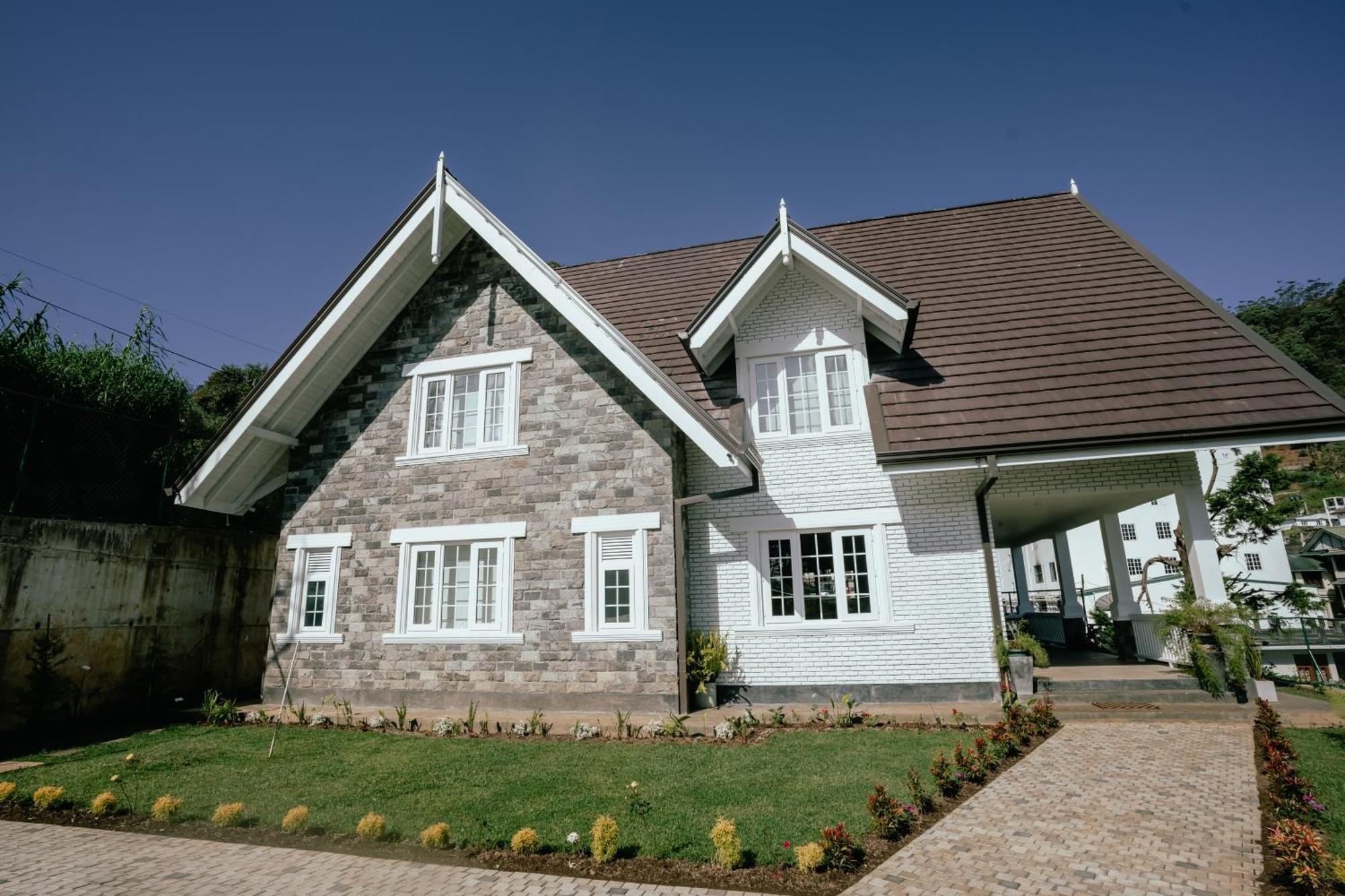 Villa Skye - *