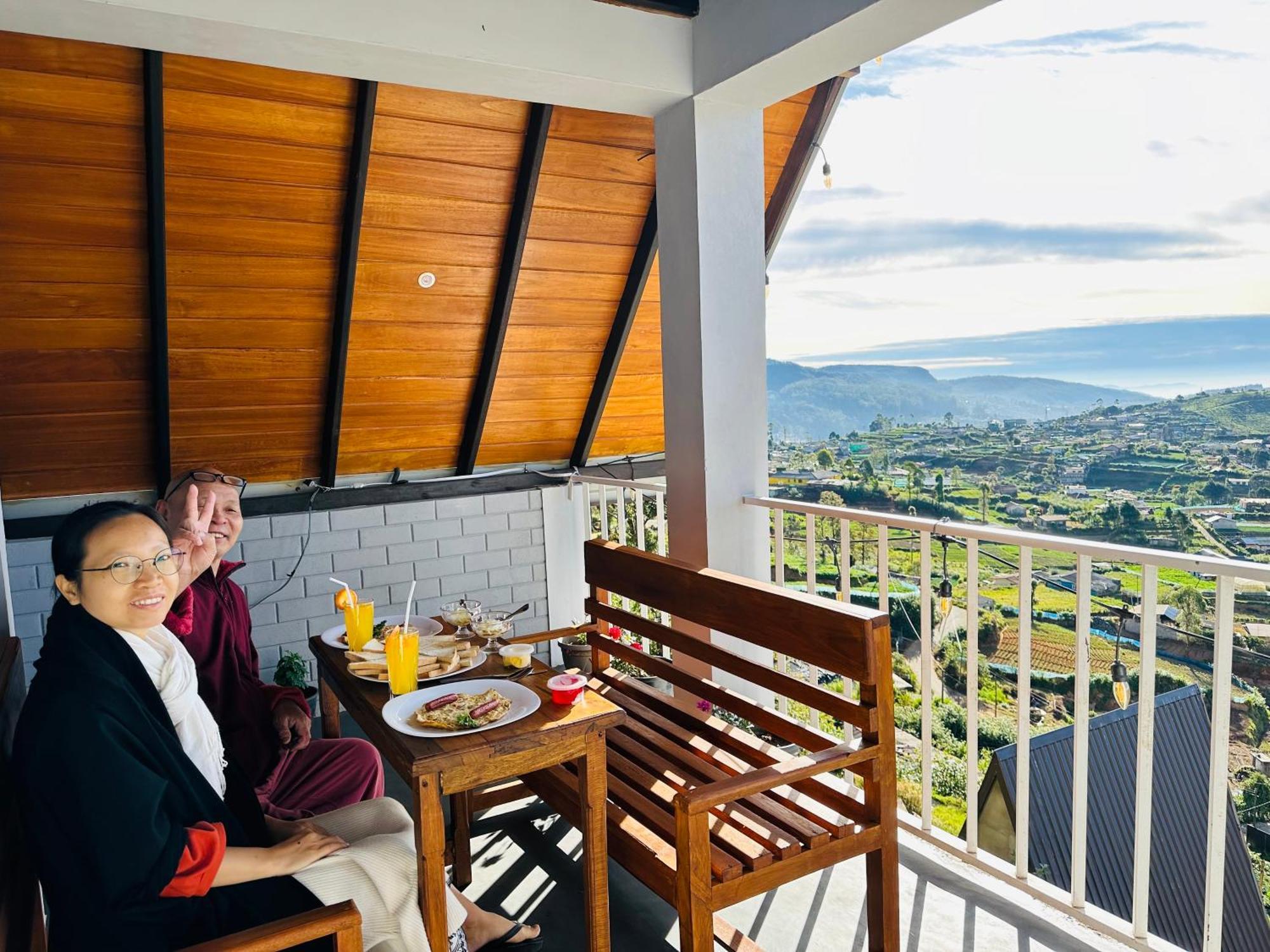 7000 Feet Nuwaraeliya Chalet *