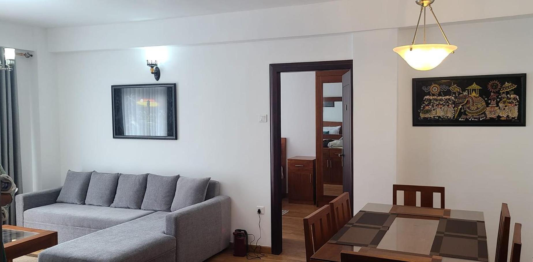 Apartment Ridge Rest, *
