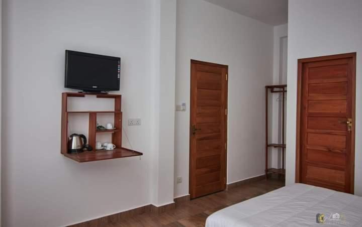 Pensive - Hotel 3*