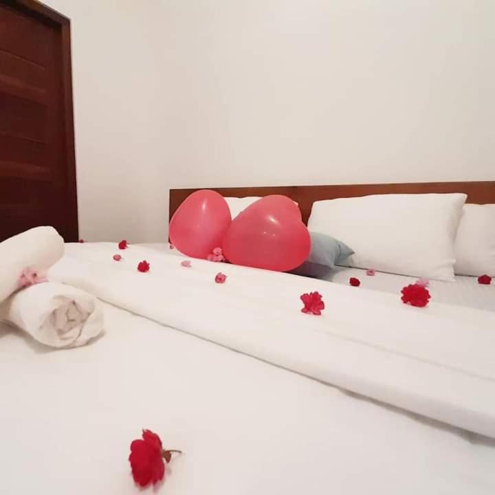Pensive - Hotel