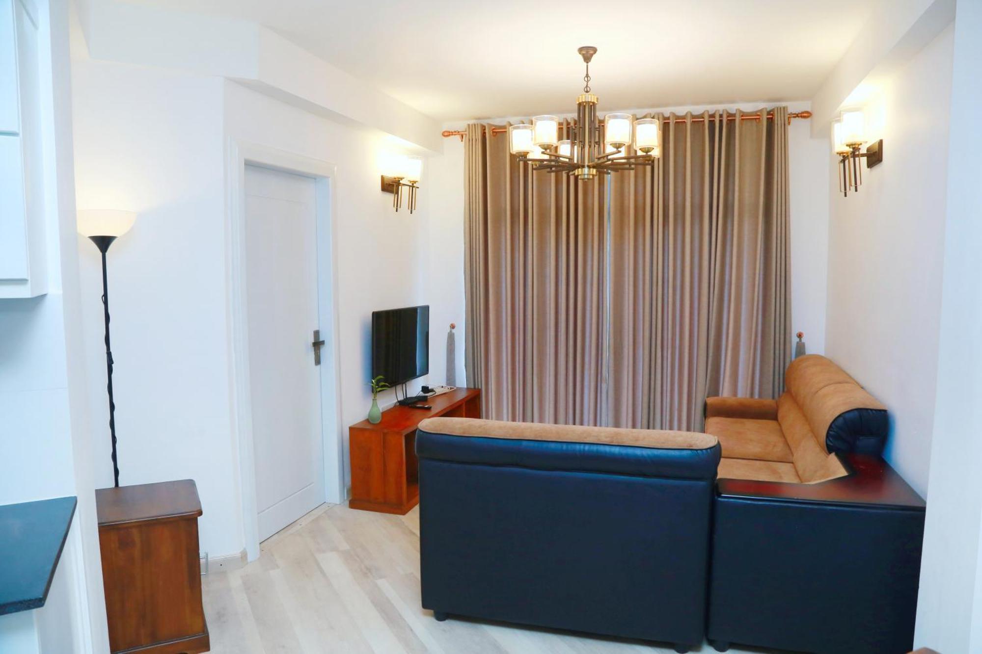 Ajymth Luxury - Lakeview Residencies - F24 * Nuwara Eliya