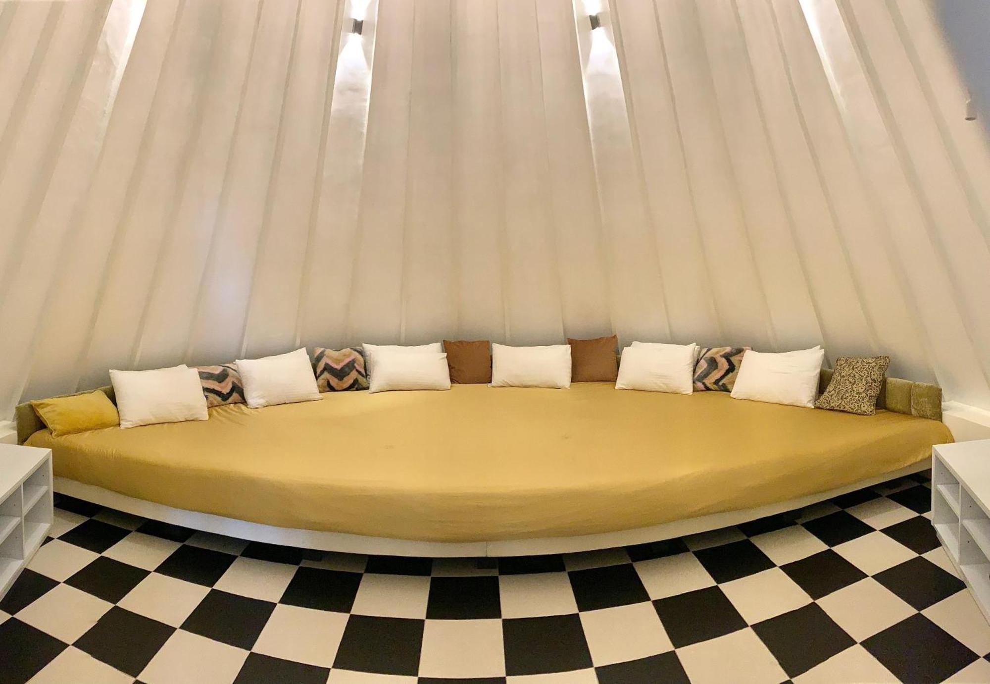 Maple Castle Villa *