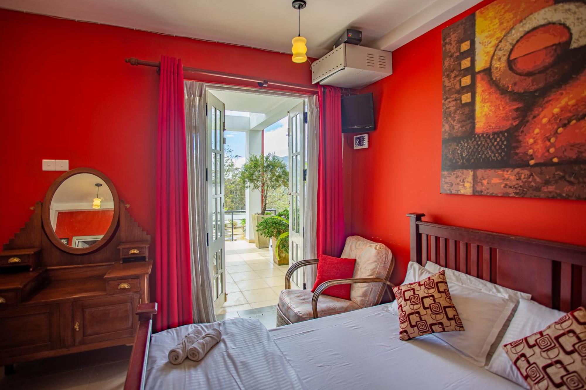 Hillneliya Hotel 3*