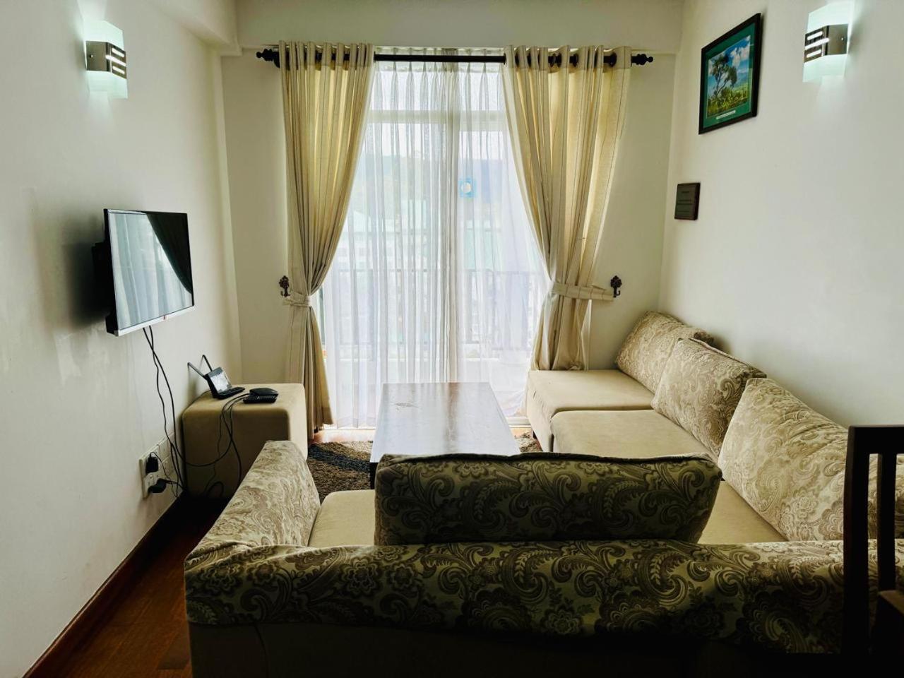 Glenashley Apartment *