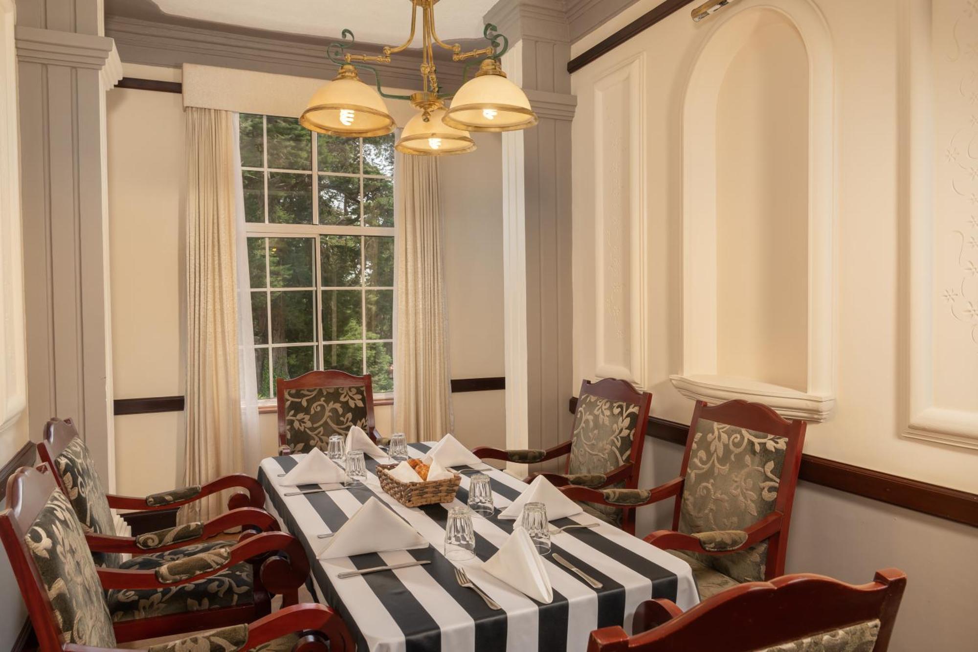 Hotel The Grand - Heritage Grand 5*