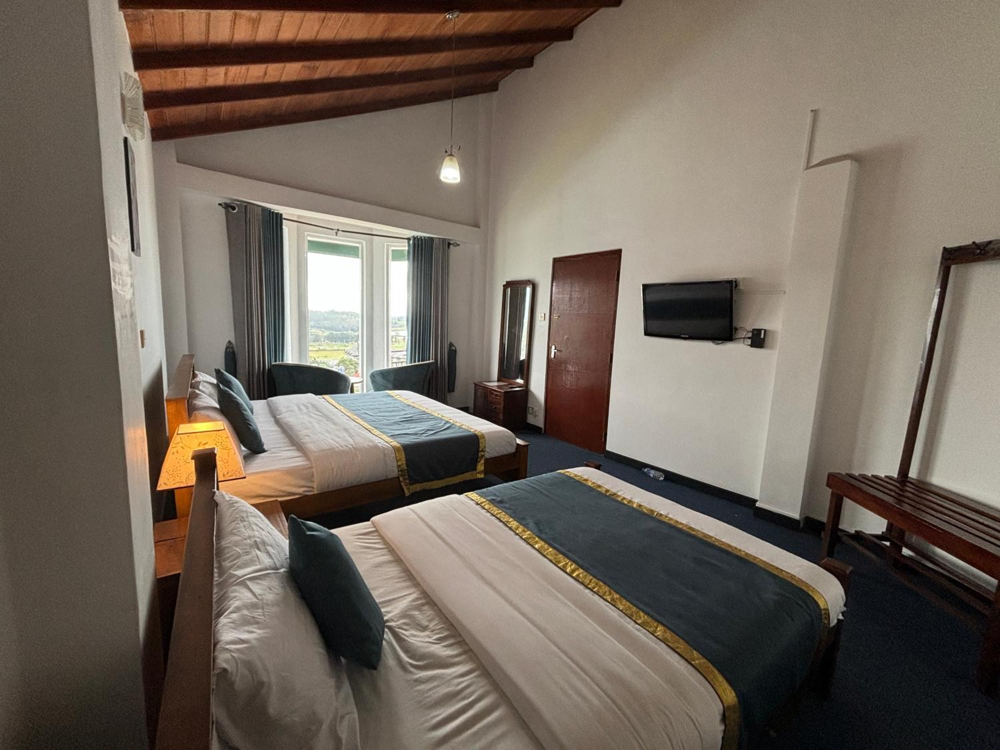 Hotel Aoki Nuwaraeliya 2*