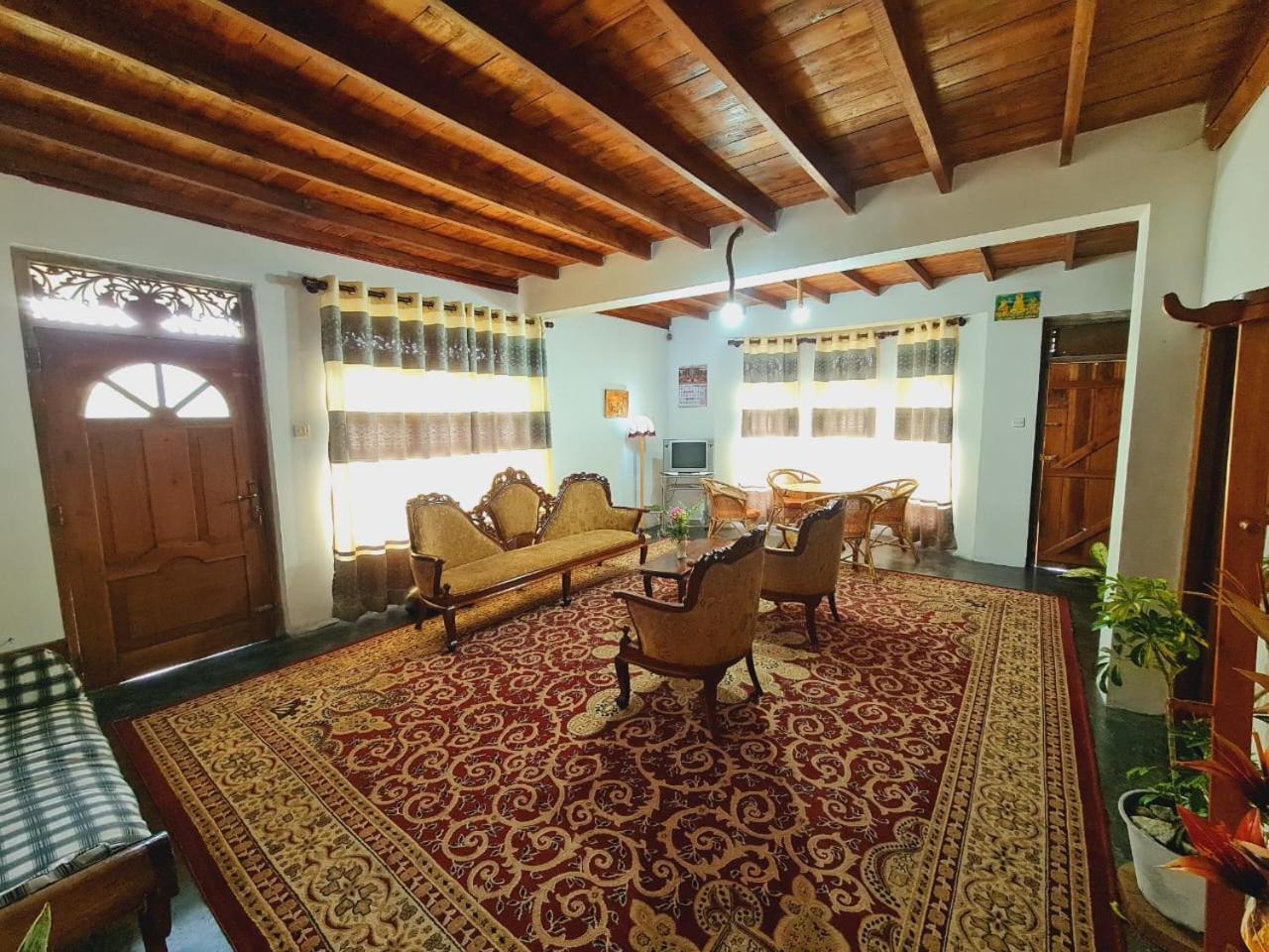 Homestay Sasru