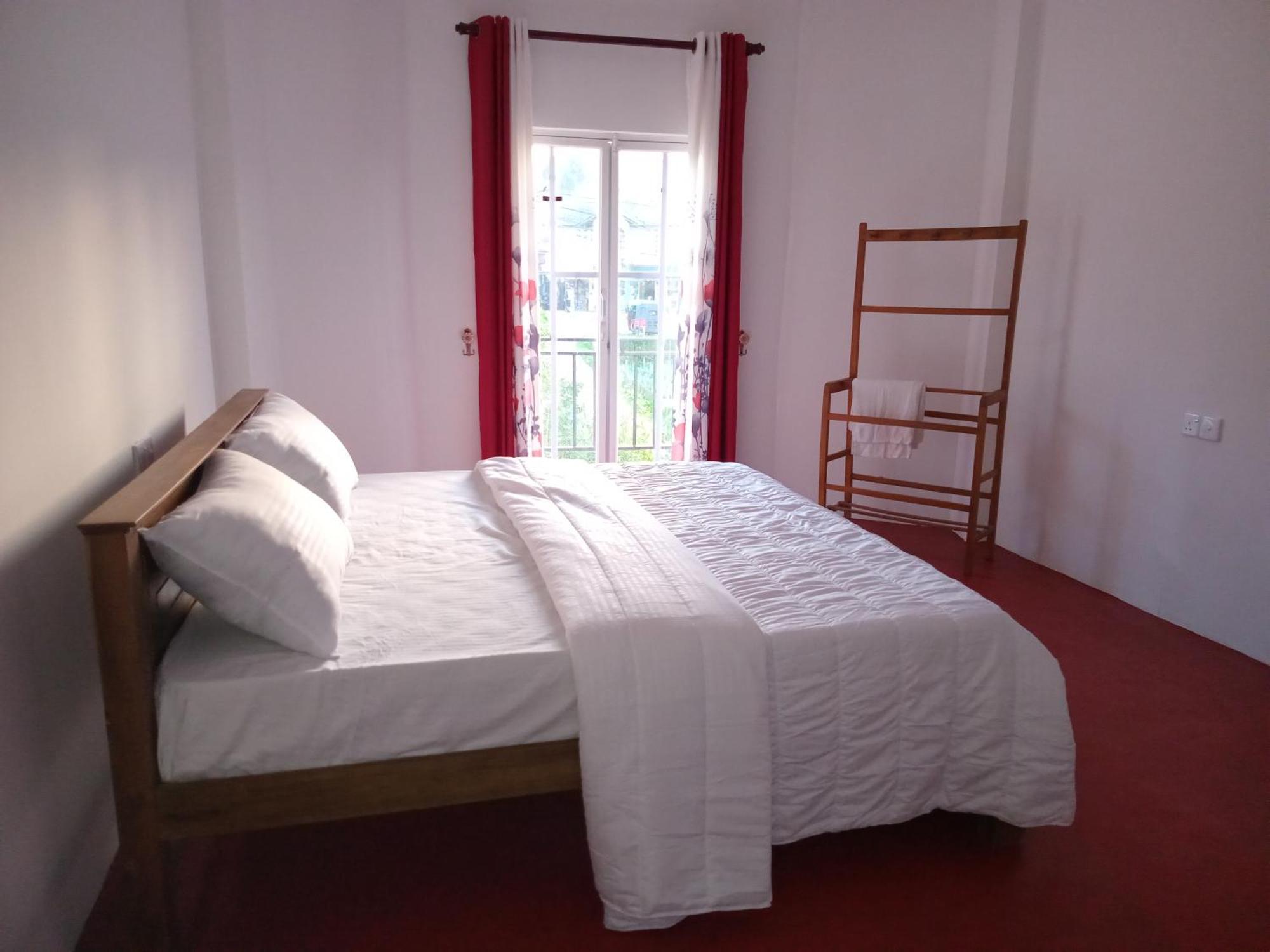 Serenity Heights Homestay Nuwara Eliya