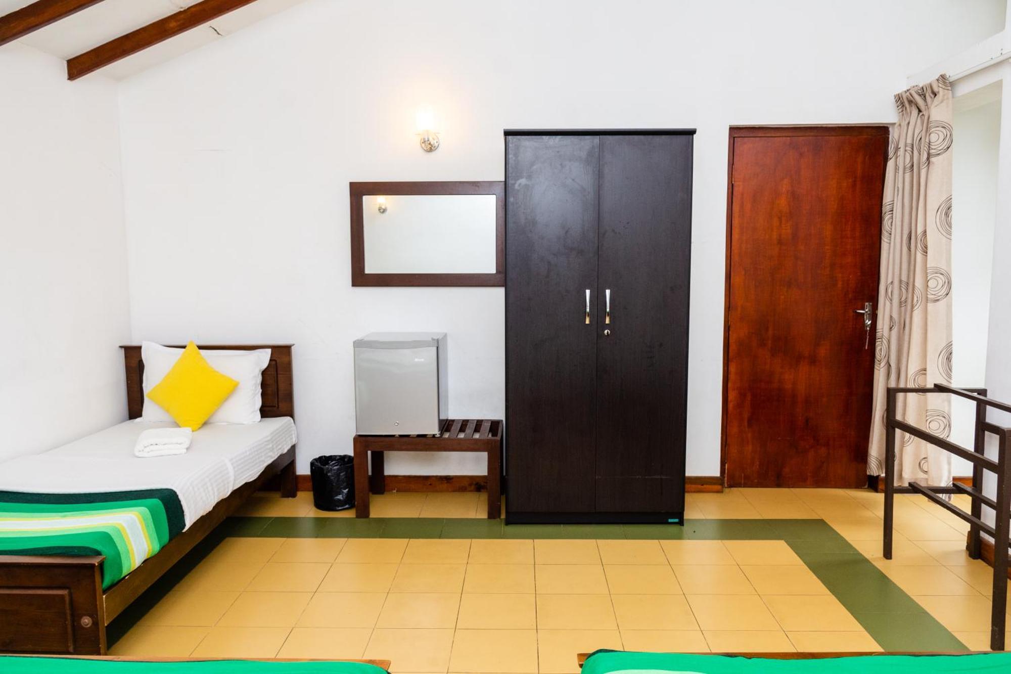 Tranquil Garden - Near Nuwaraeliya Town Bed & Breakfast *