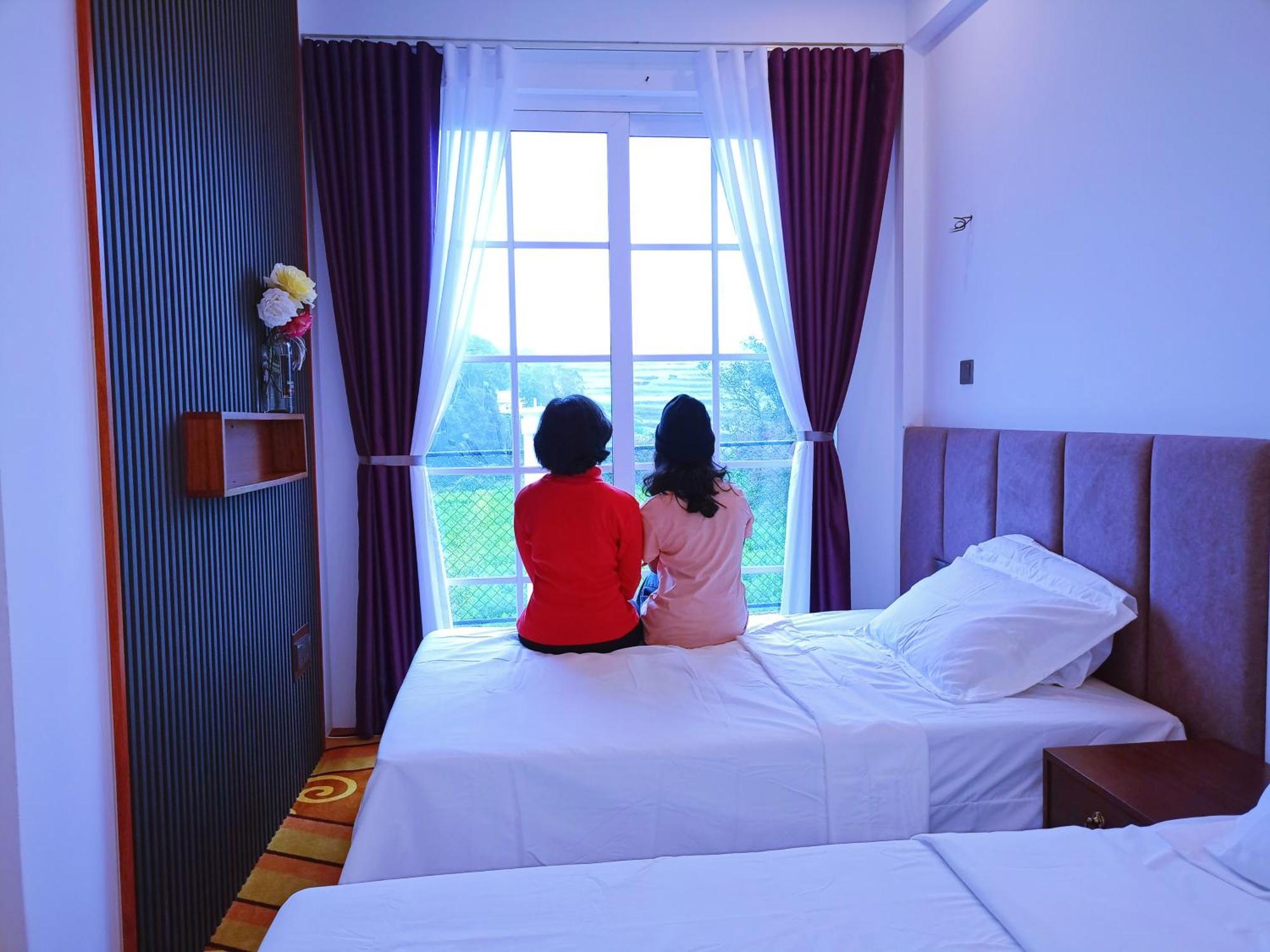 Golden Mist Hotel