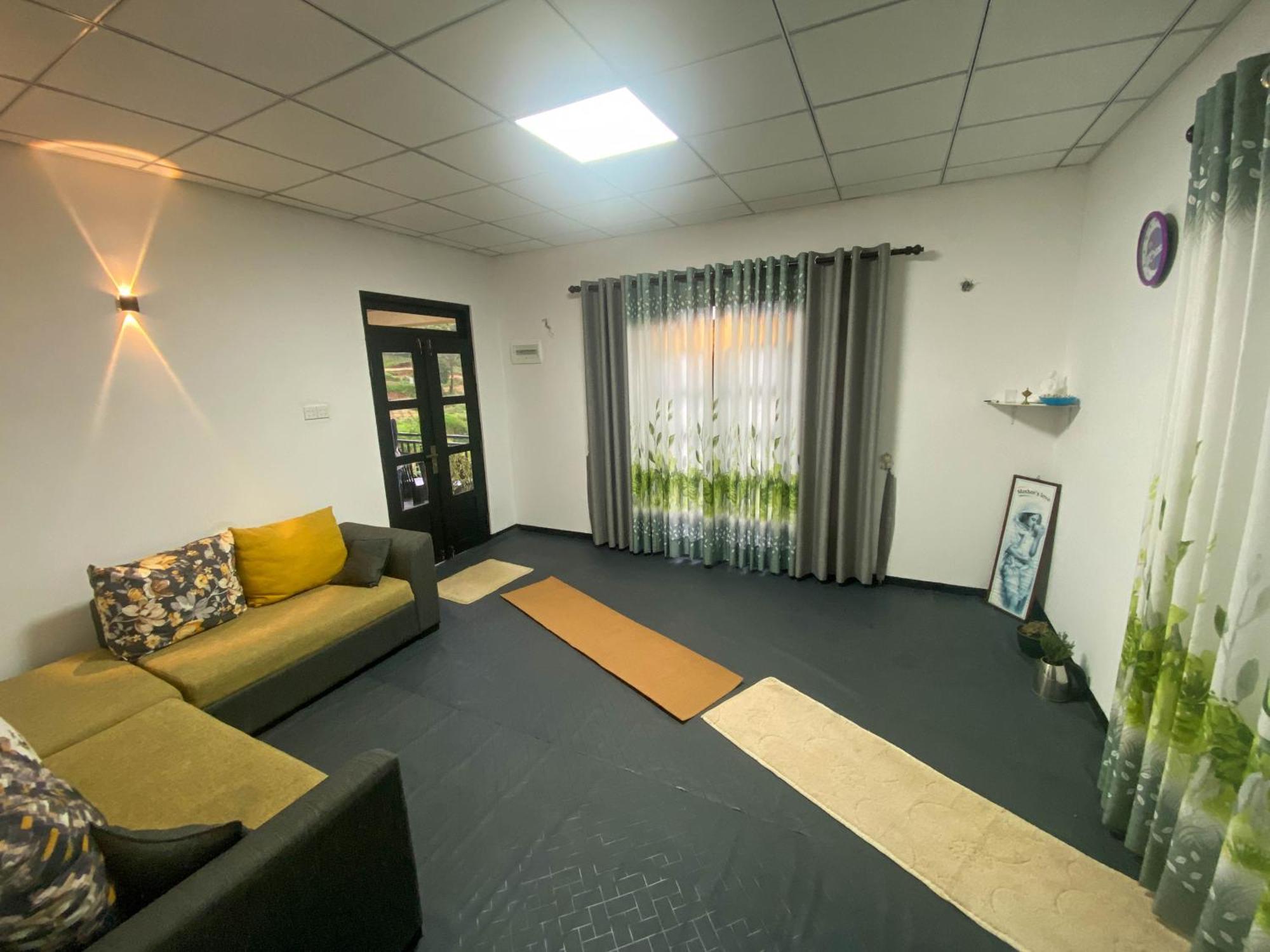 Homestay S And D