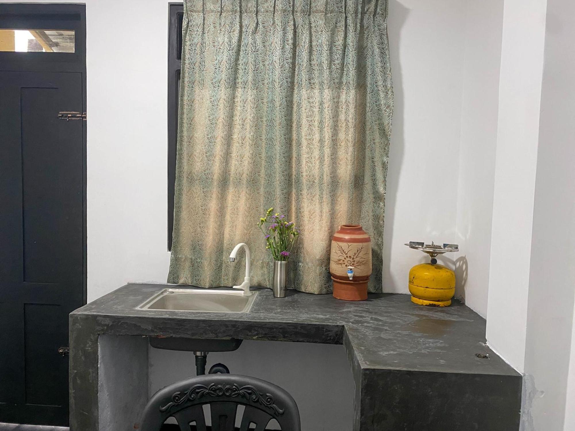 Homestay S And D