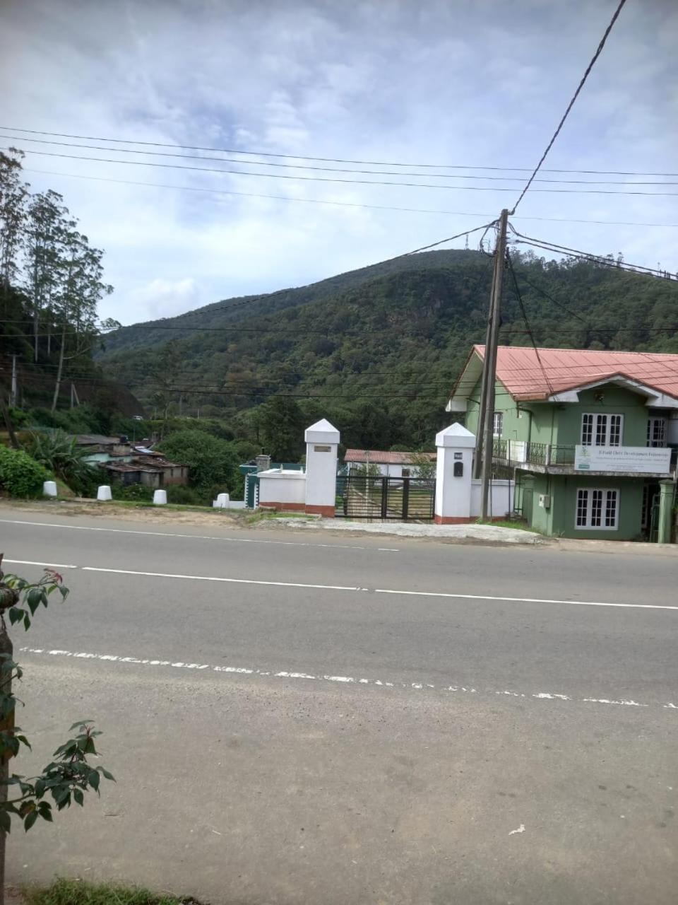 Manor Near The Fall Guest house Nuwara Eliya