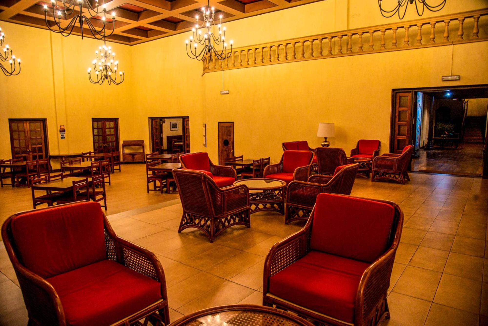 Windsor Hotel Nuwara Eliya