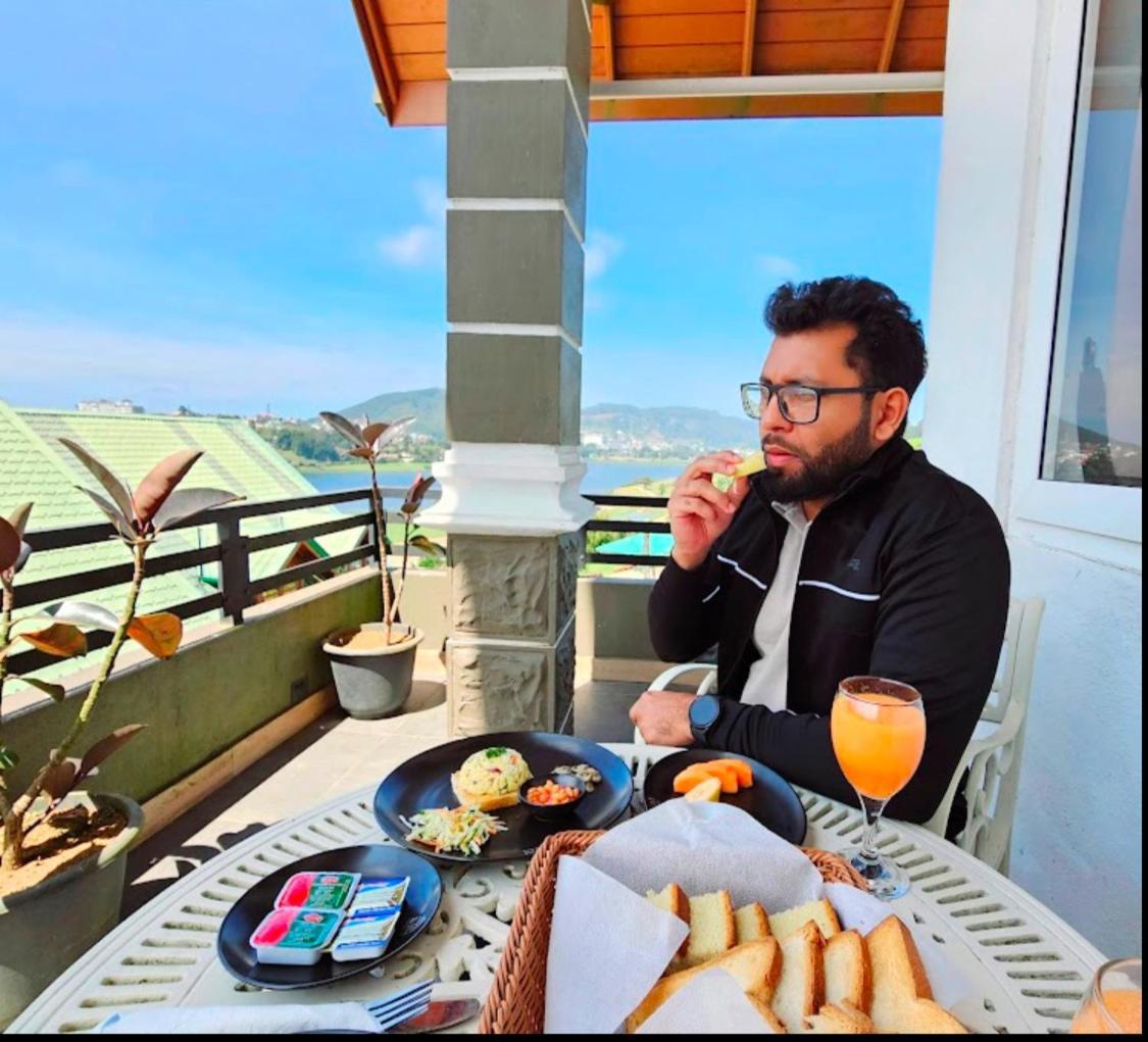 Queens Hotel Nuwara Eliya