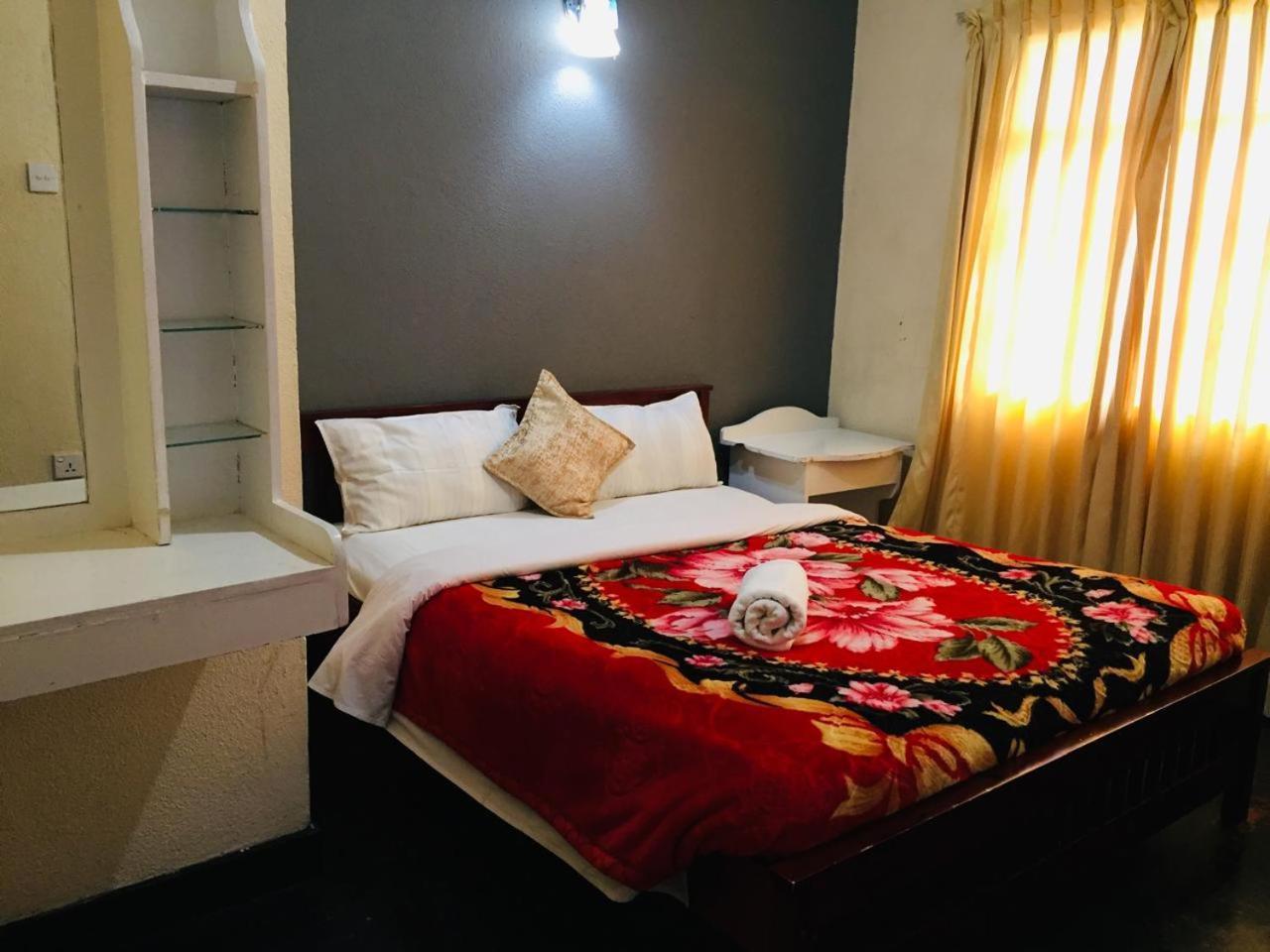 Guest house Grand Nauro In Nuwaraeliya Nuwara Eliya