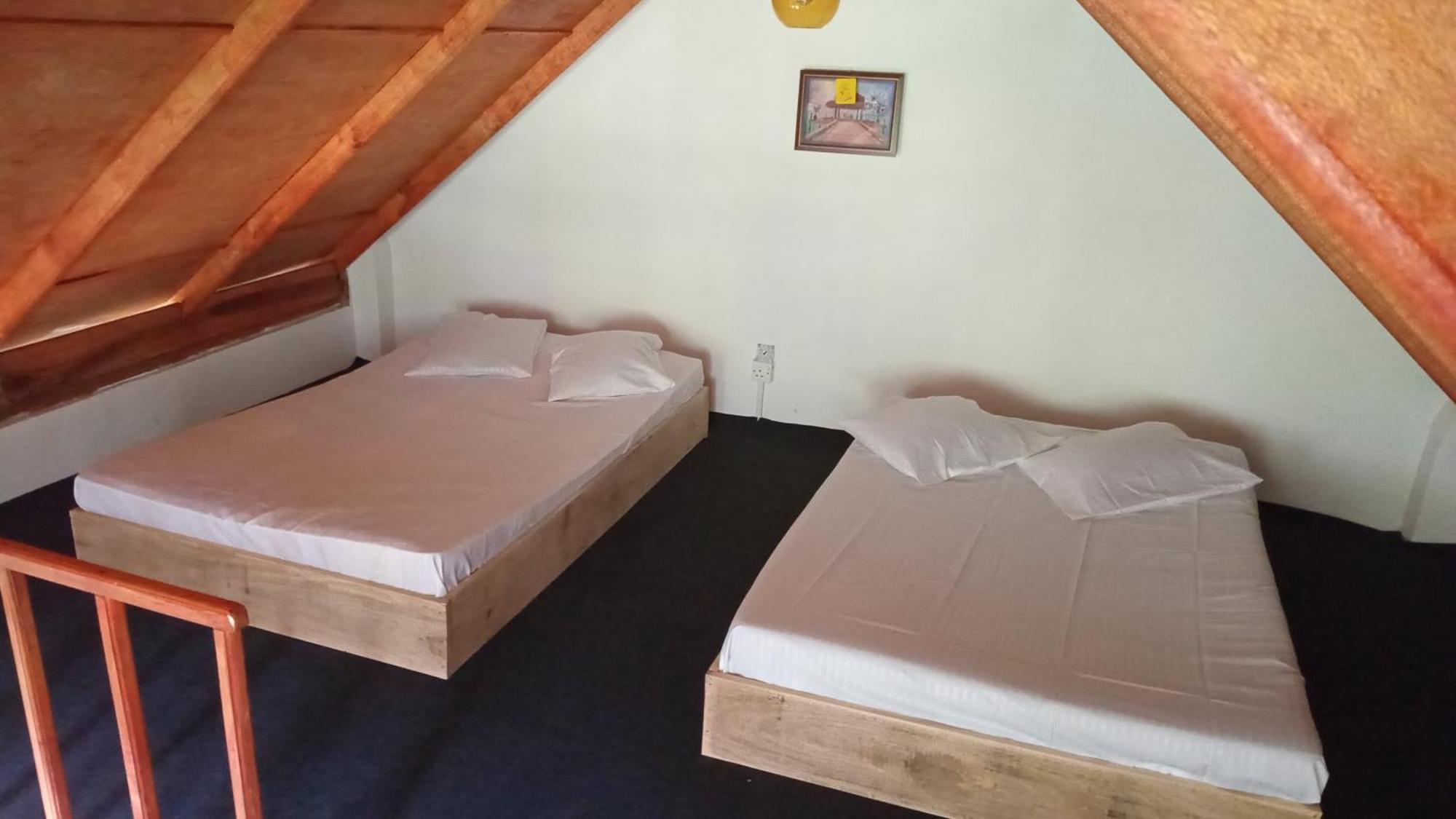 The Mount Nuwara Eliya