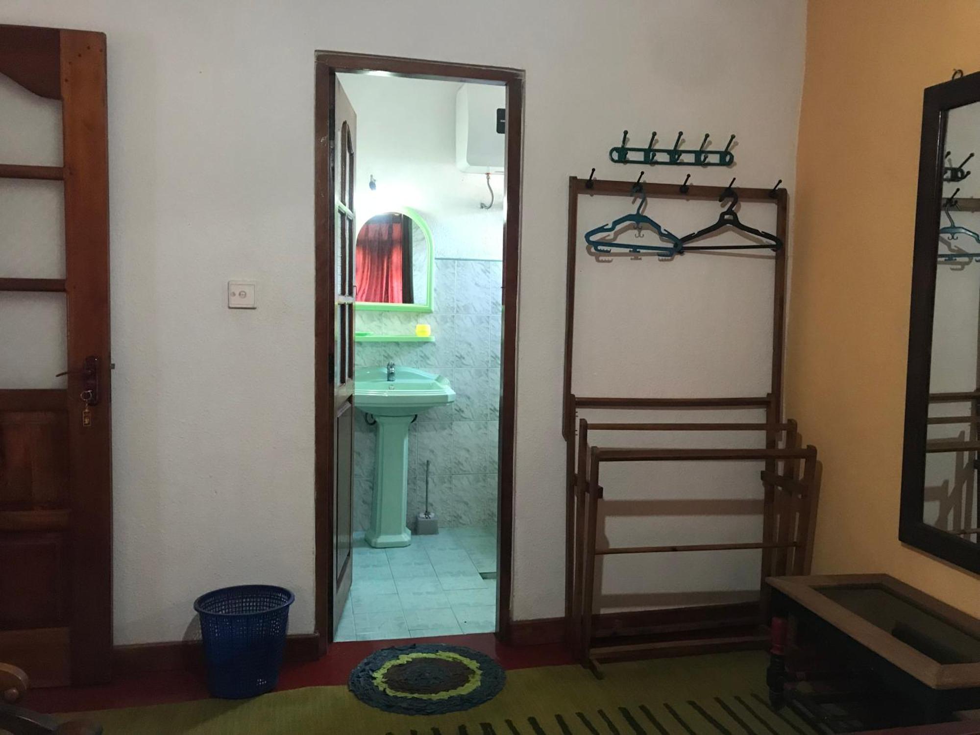 Aurora Guest house *