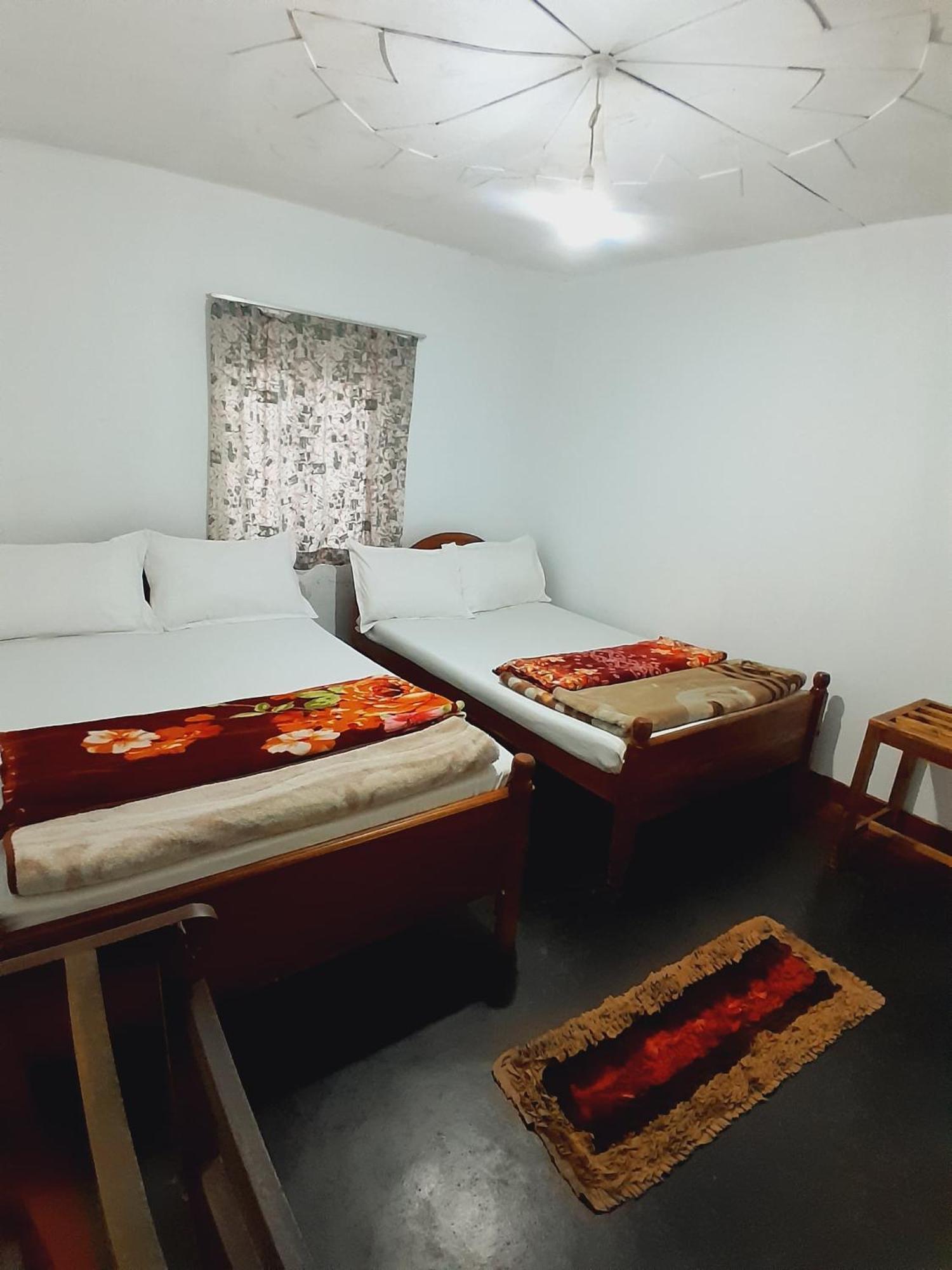 - Hostel Nuwara Eliya