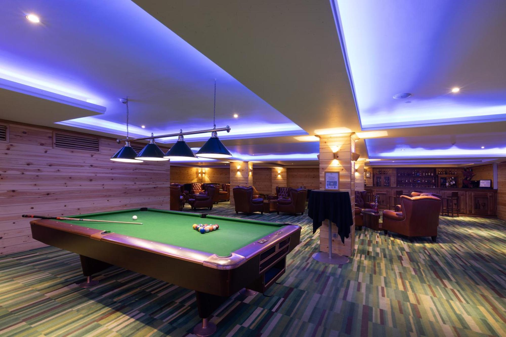 Araliya - Your Gateway To Everything In Hotel