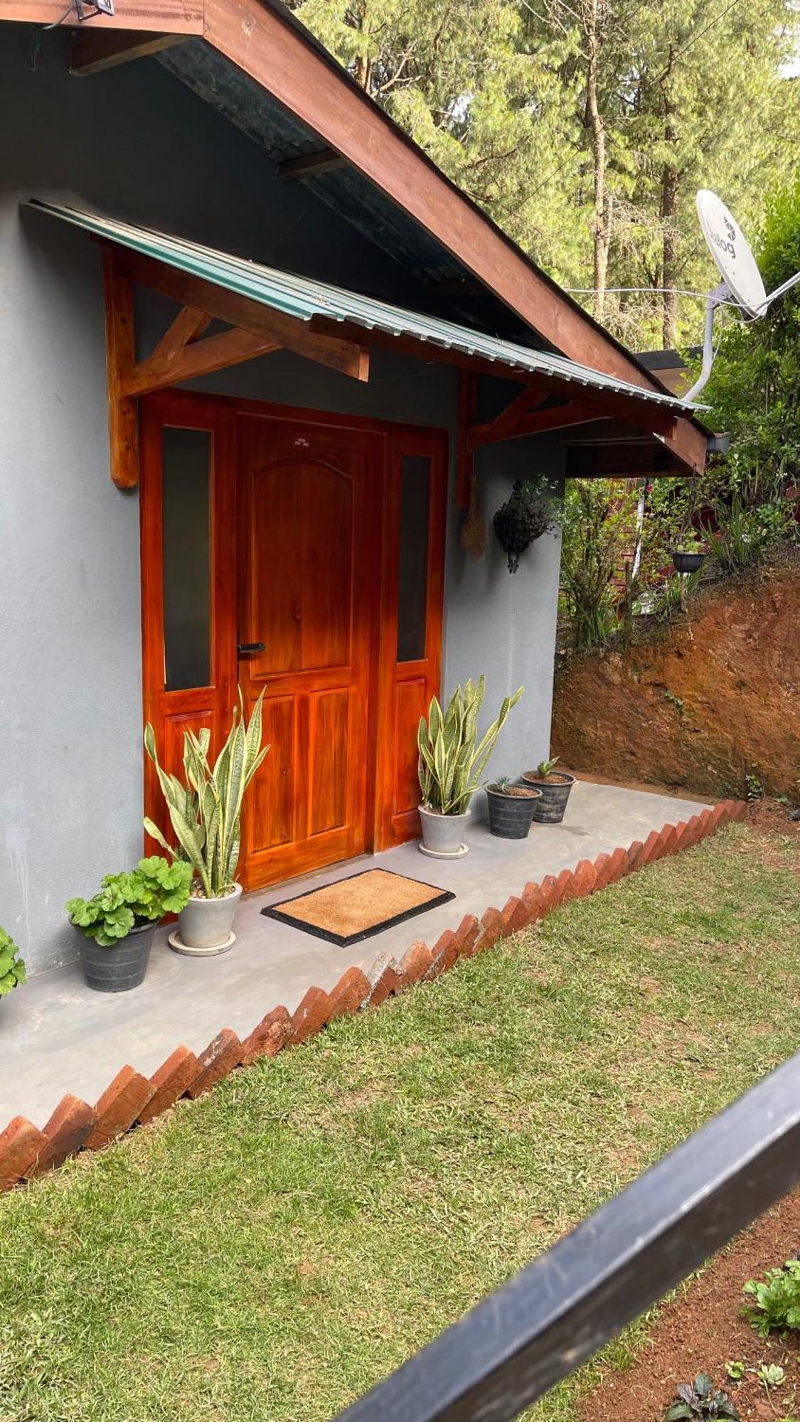Laza Holiday home *