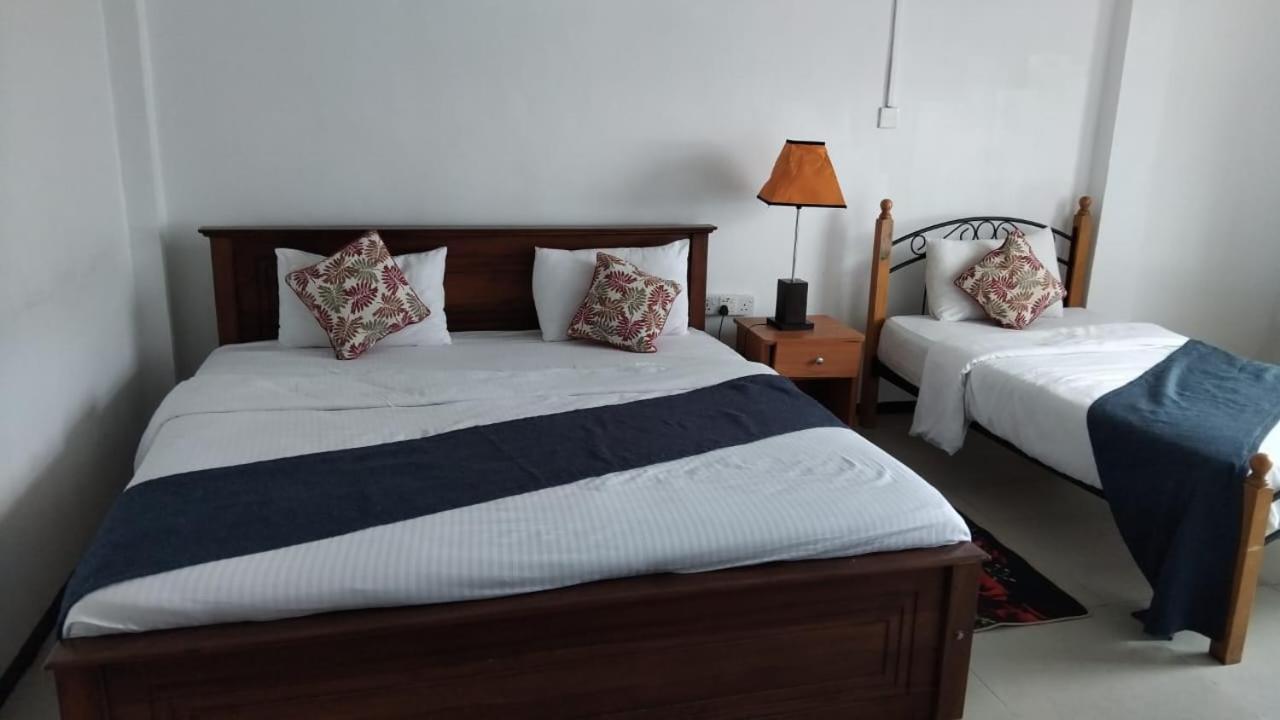 Hotel The Grand