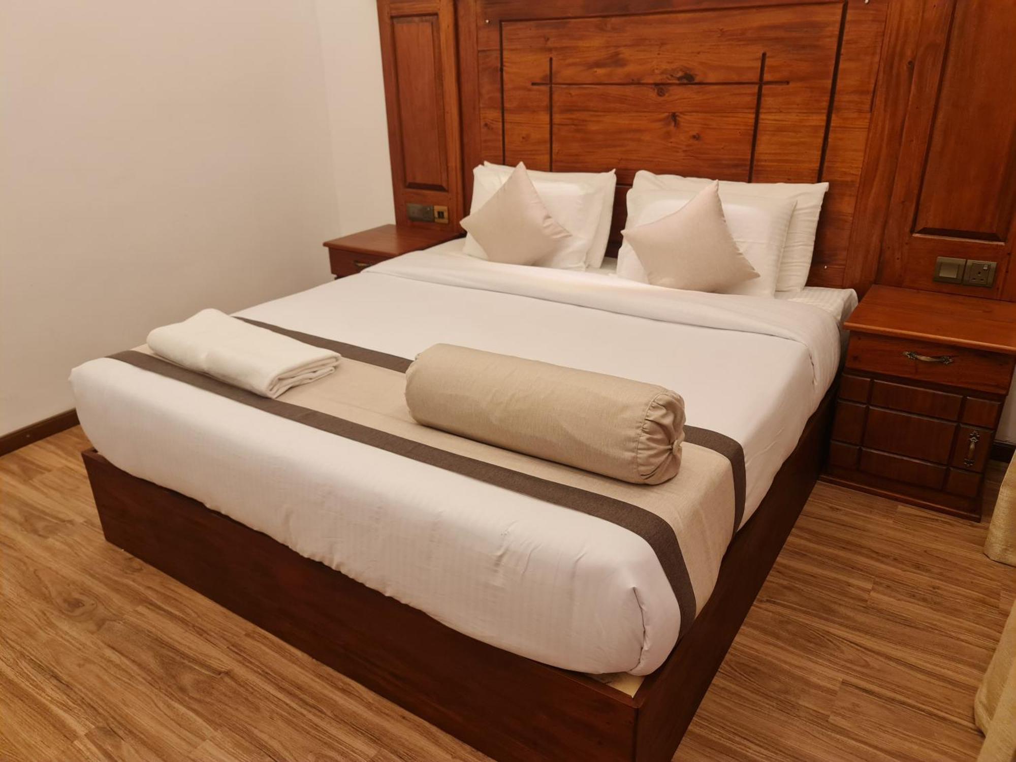 Hotel Rich 4*