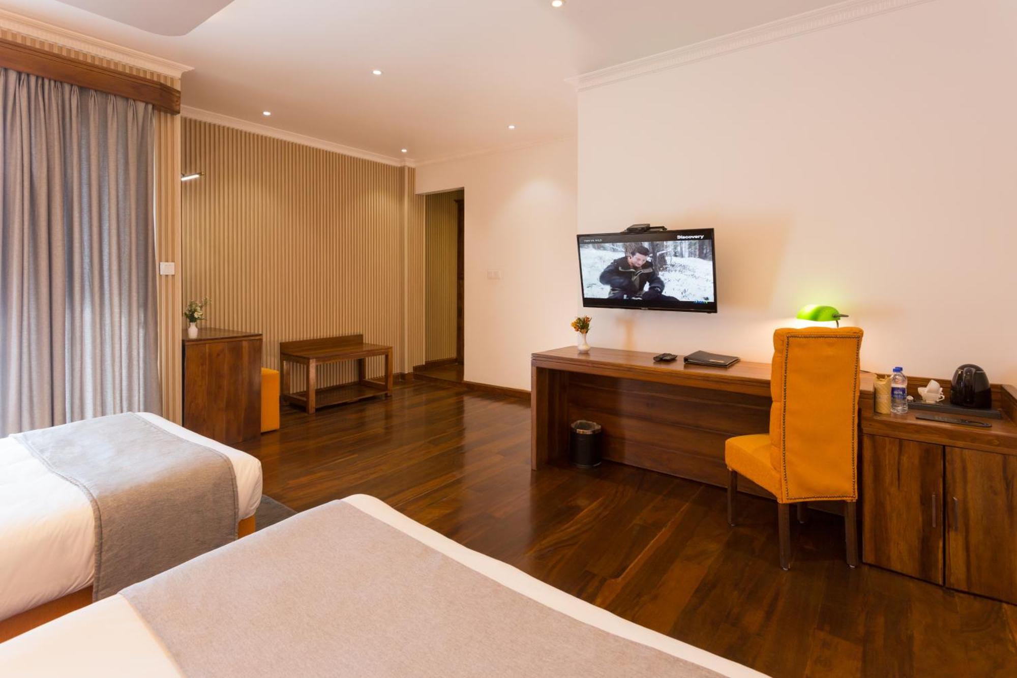 Grand Turf By Gsp Hotel *