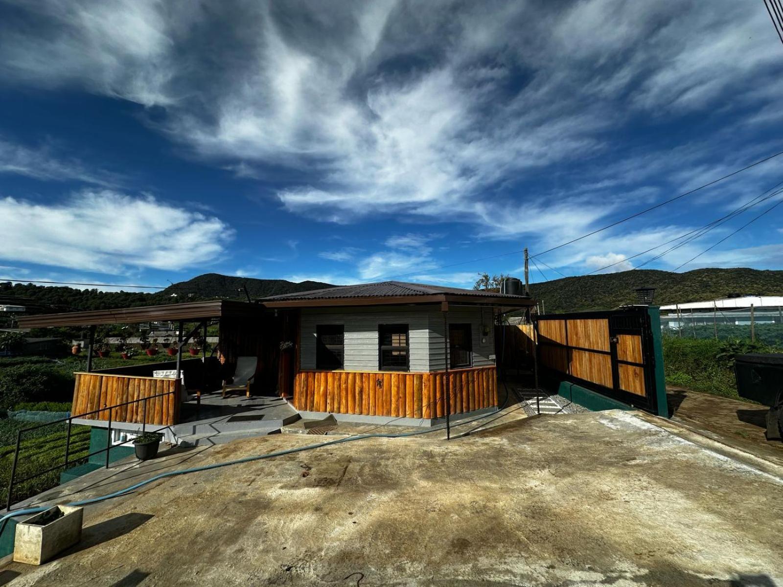 Abayavilla Villa *