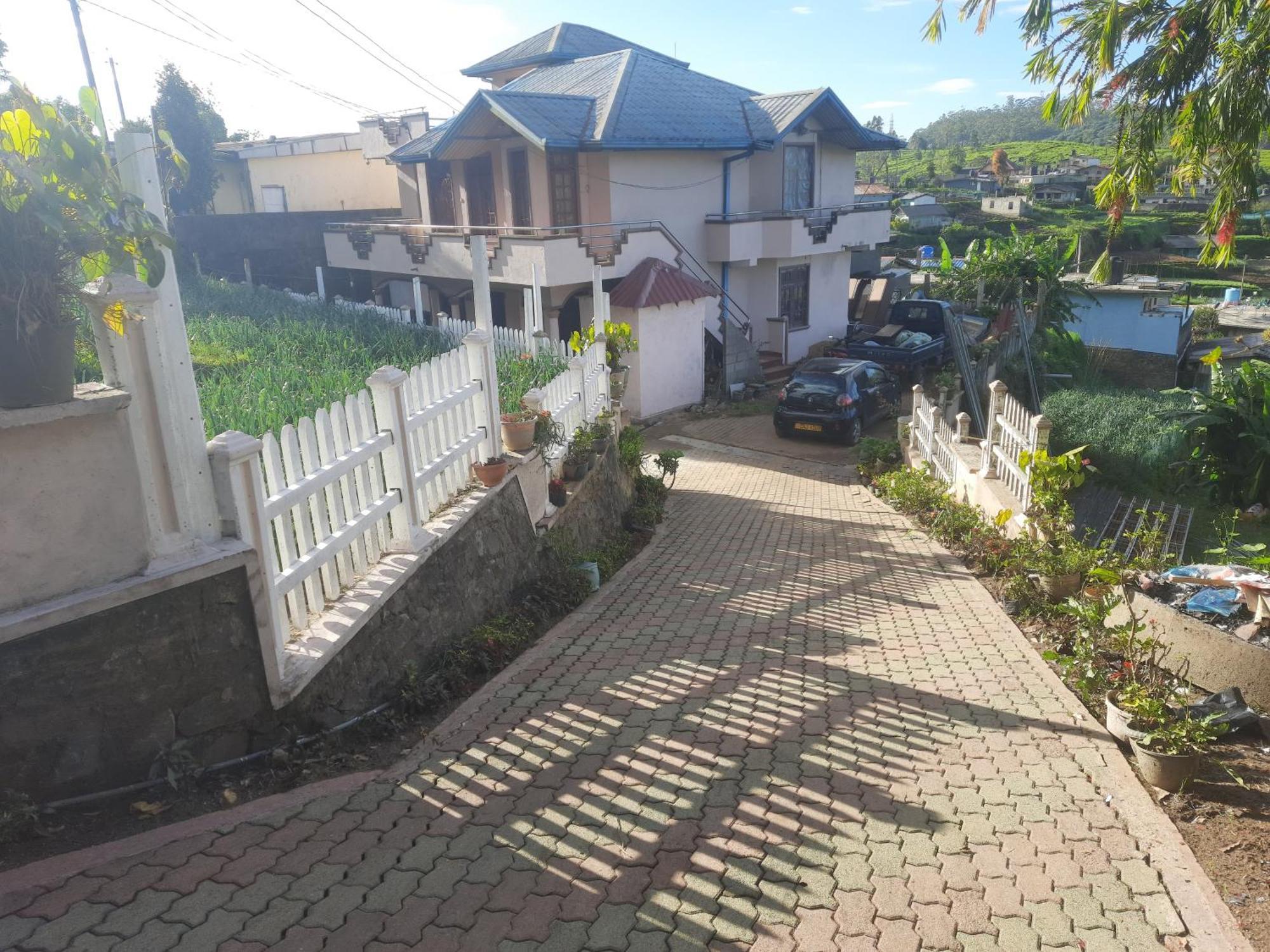 Green Villa *