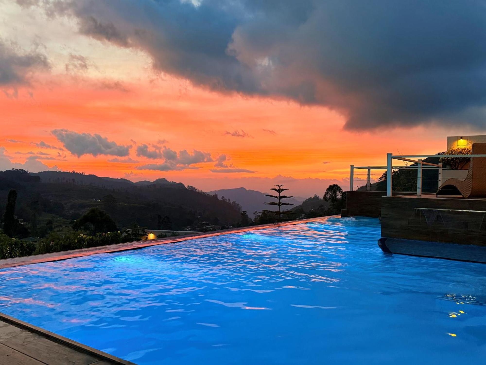 Hilldale Retreat Villa *