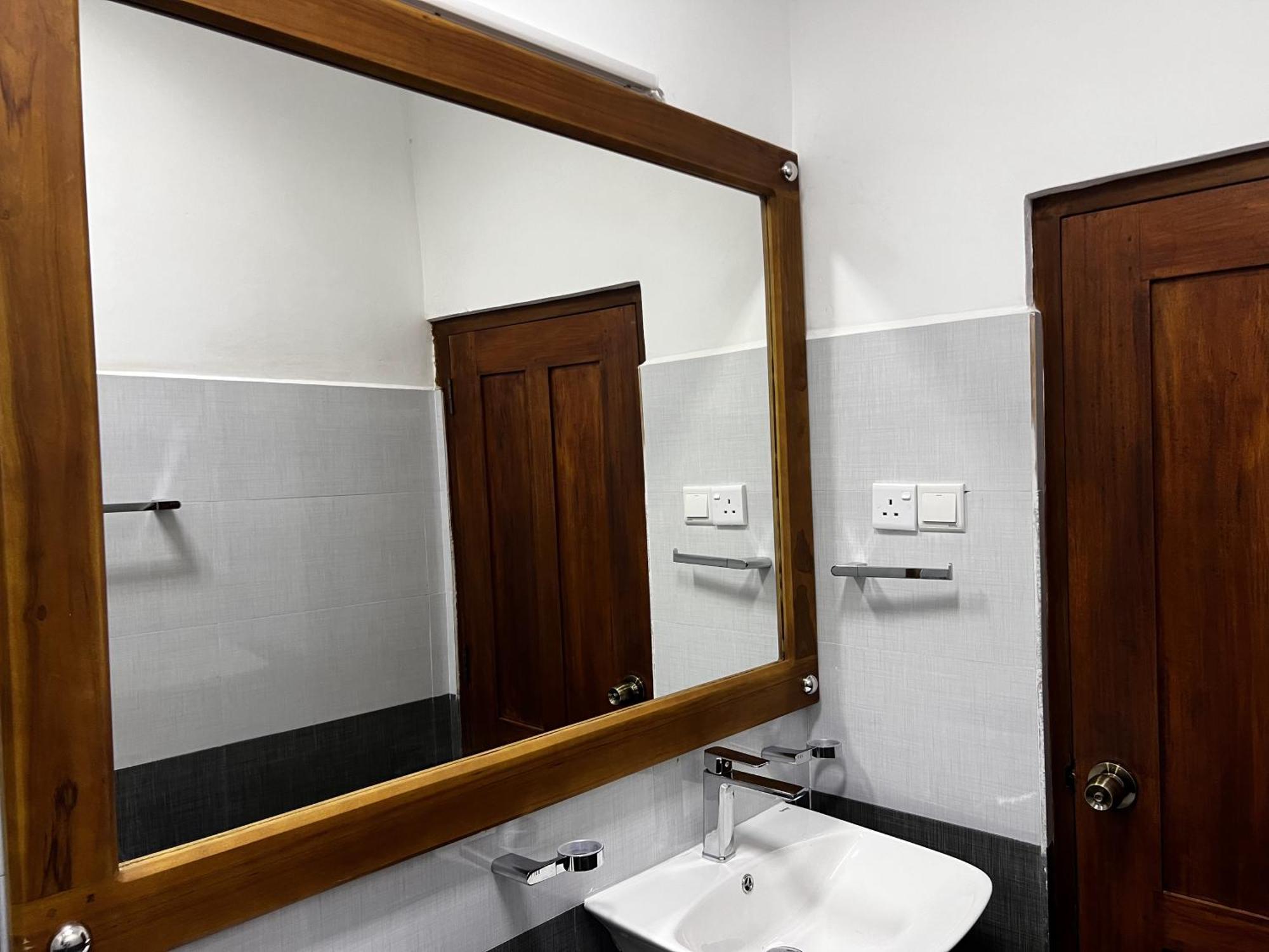 Promax Hostel Nuwara Eliya