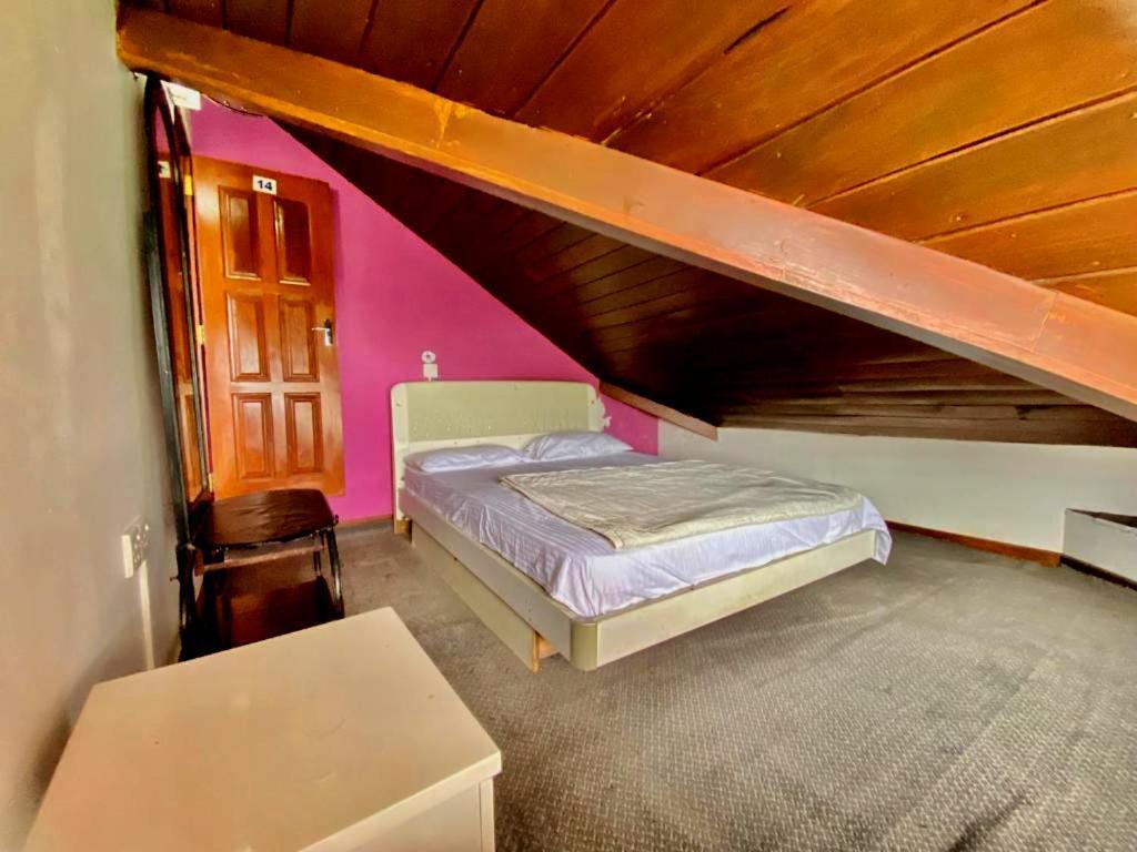Guest house Hill Paradise Nuwara Eliya