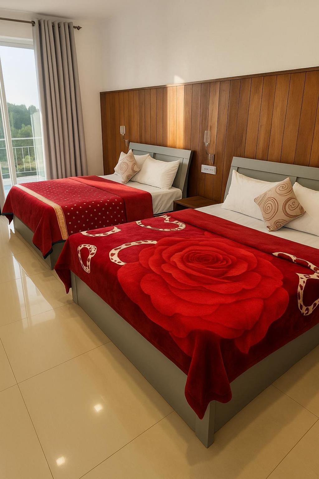 White Hotel 4*