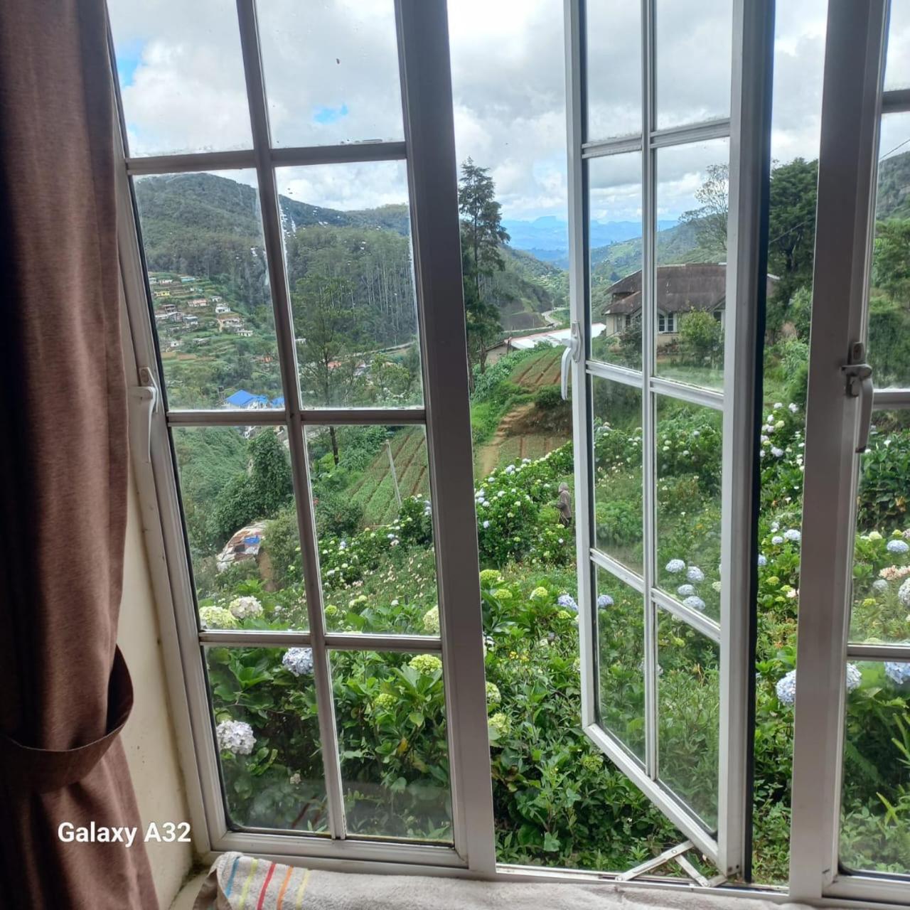 Villa Foliage Nuwara Eliya