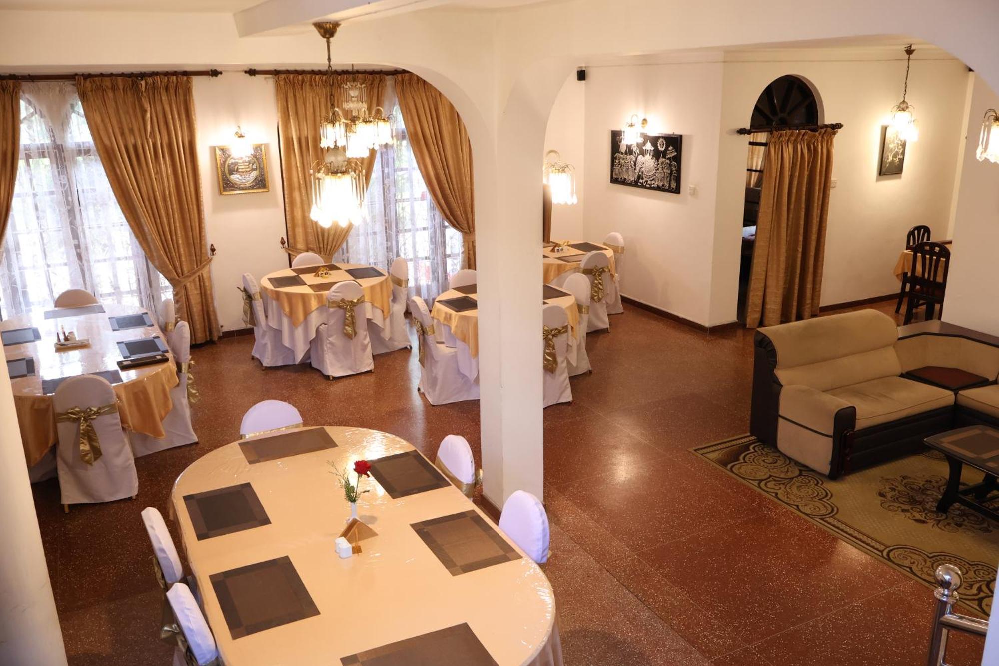 Sampath Hotel
