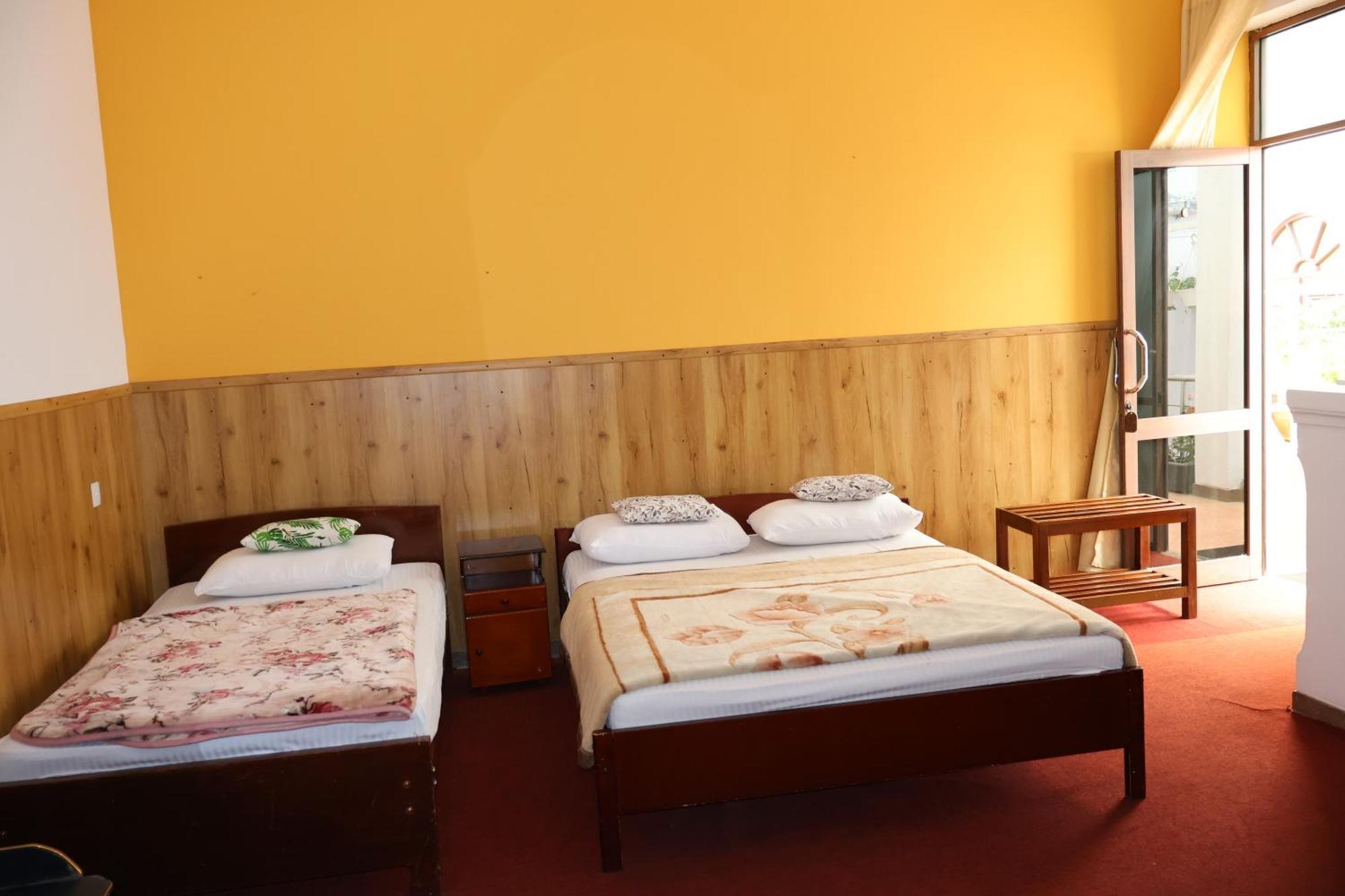Hotel Sampath