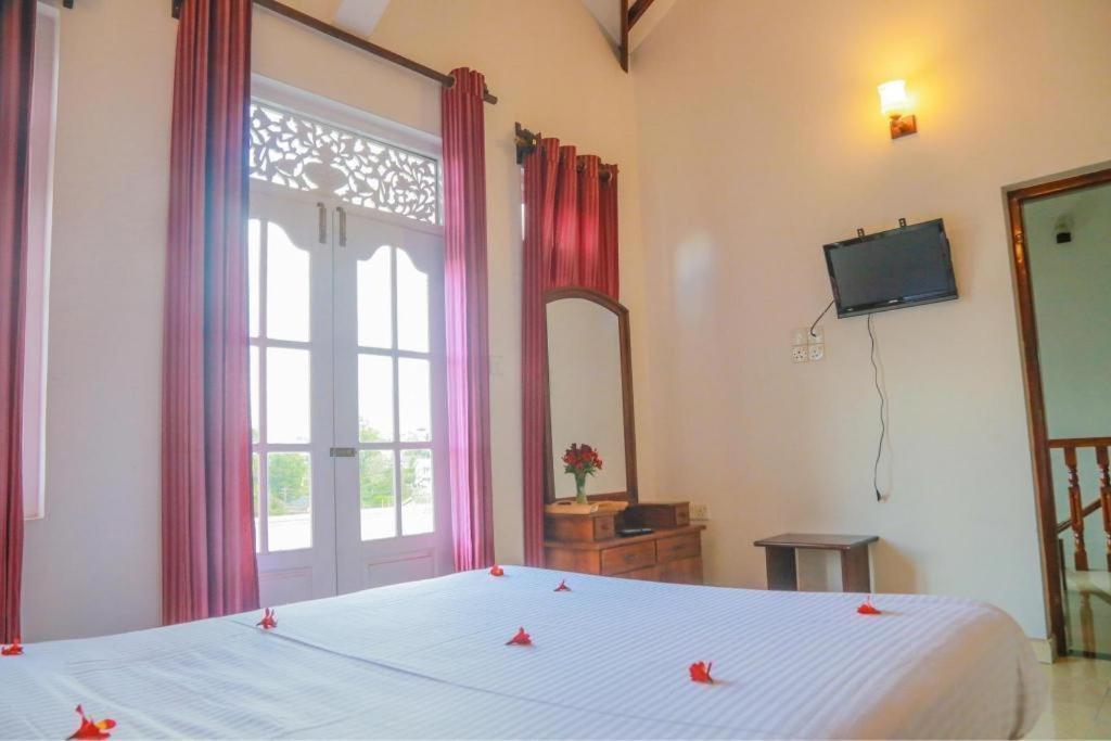 Hotel Inroma
