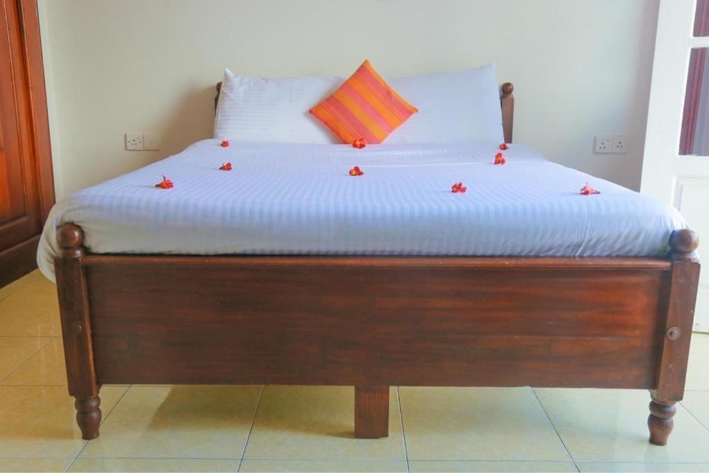 Inroma Hotel Nuwara Eliya