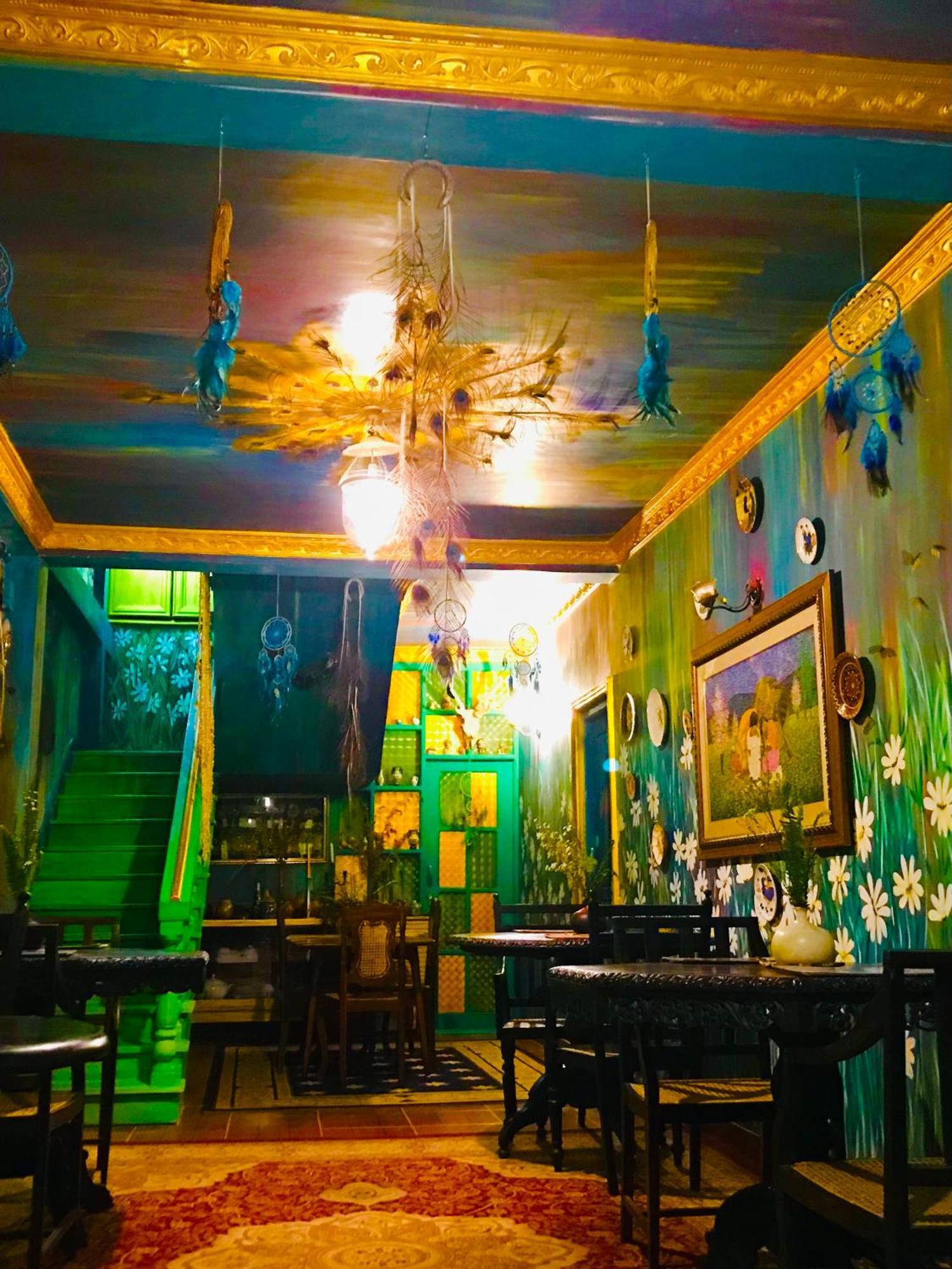 Serendipity Artistic By Heidis Guest house