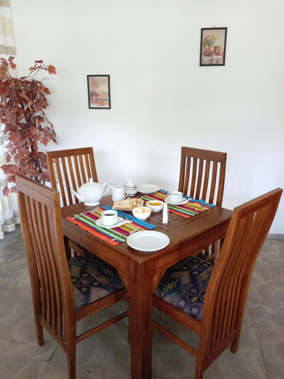 Drizzle Ridge Hotel Nuwara Eliya