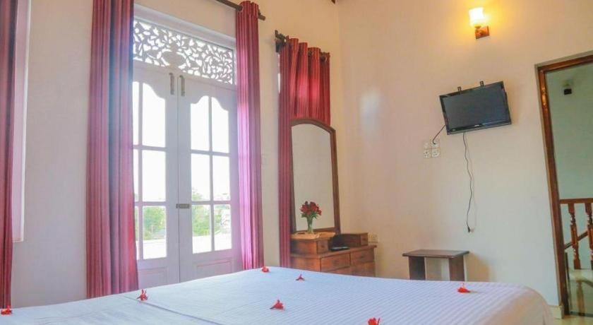 Hotel Inroma