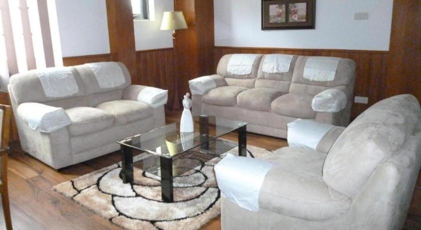 Daffodils Hotel 3*
