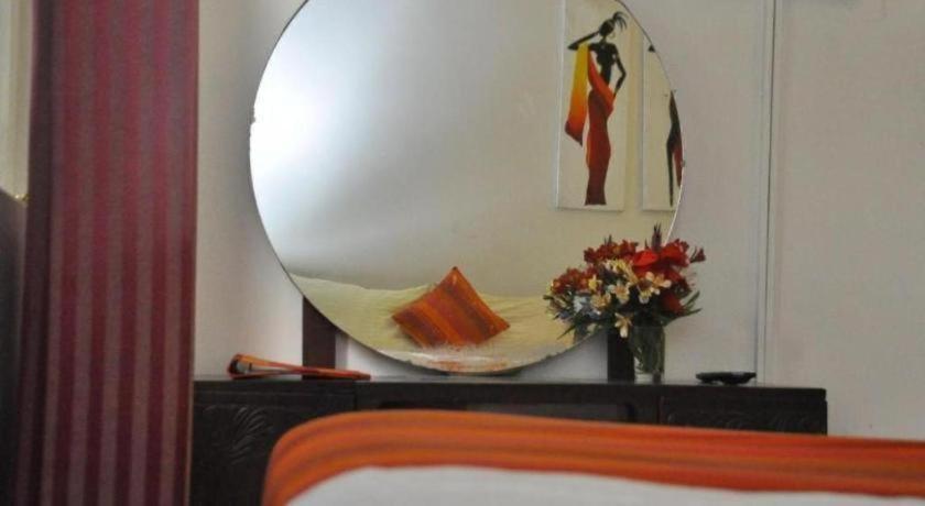 Inroma Hotel