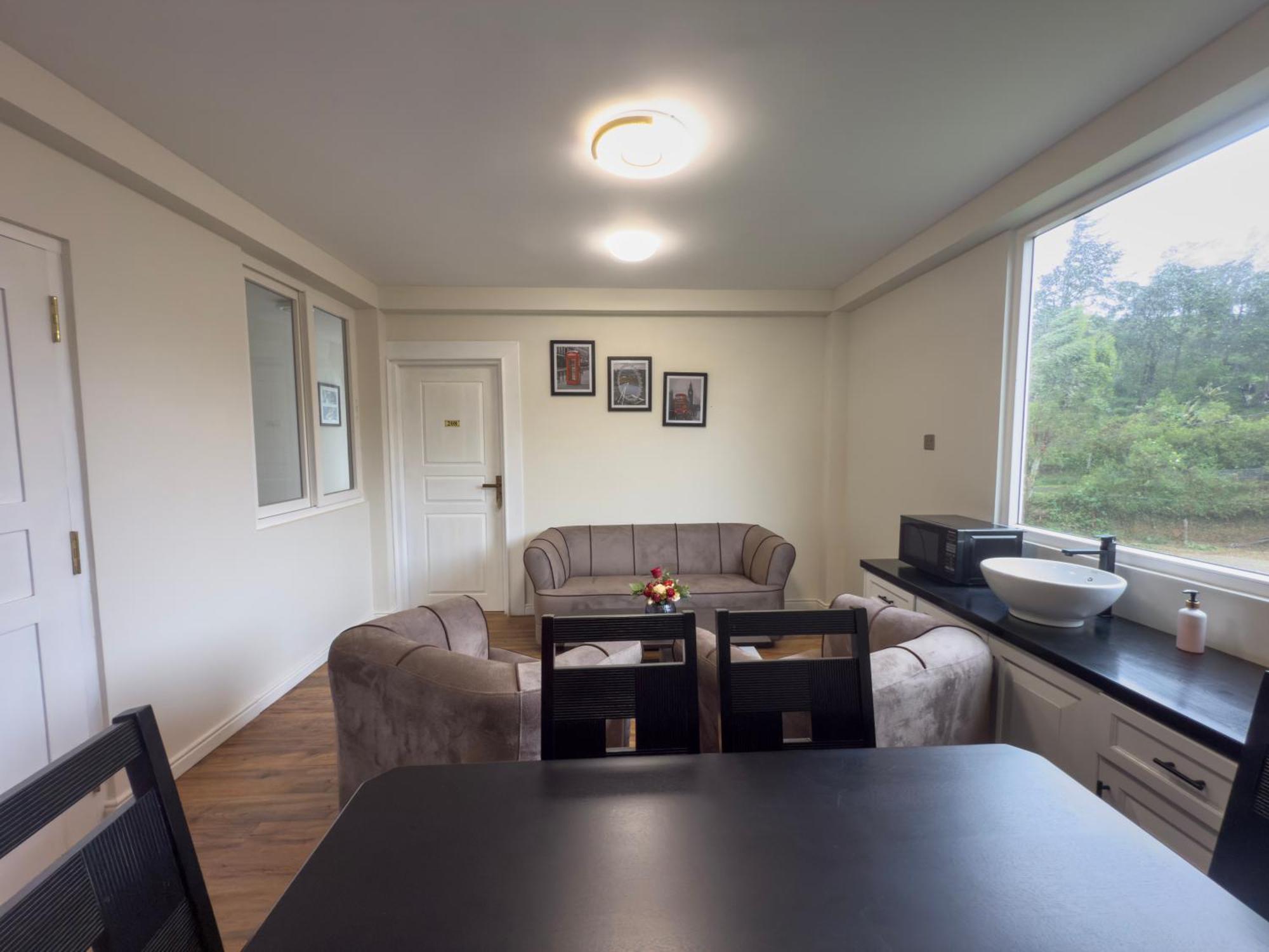 London Eye Nuwaraeliya