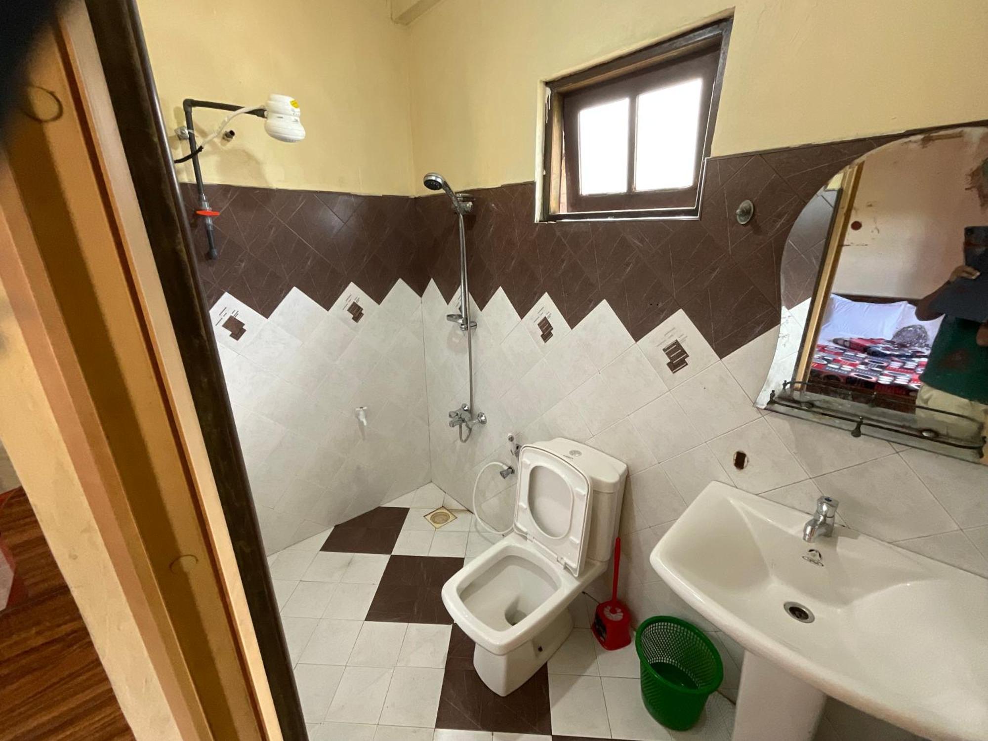 Guest house Mist - With Attached Bathrooms *