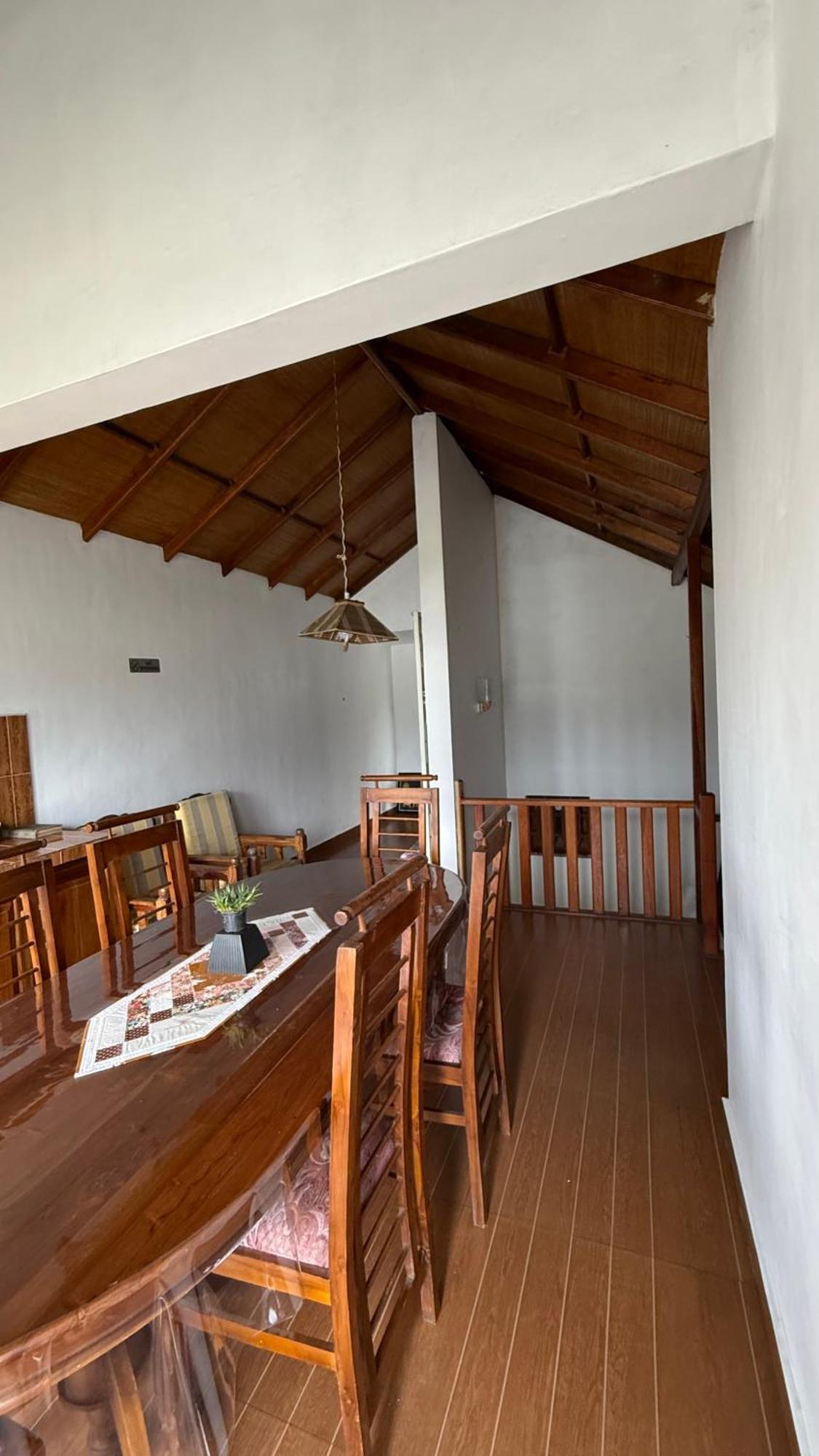 Breezy Loft - Holiday home