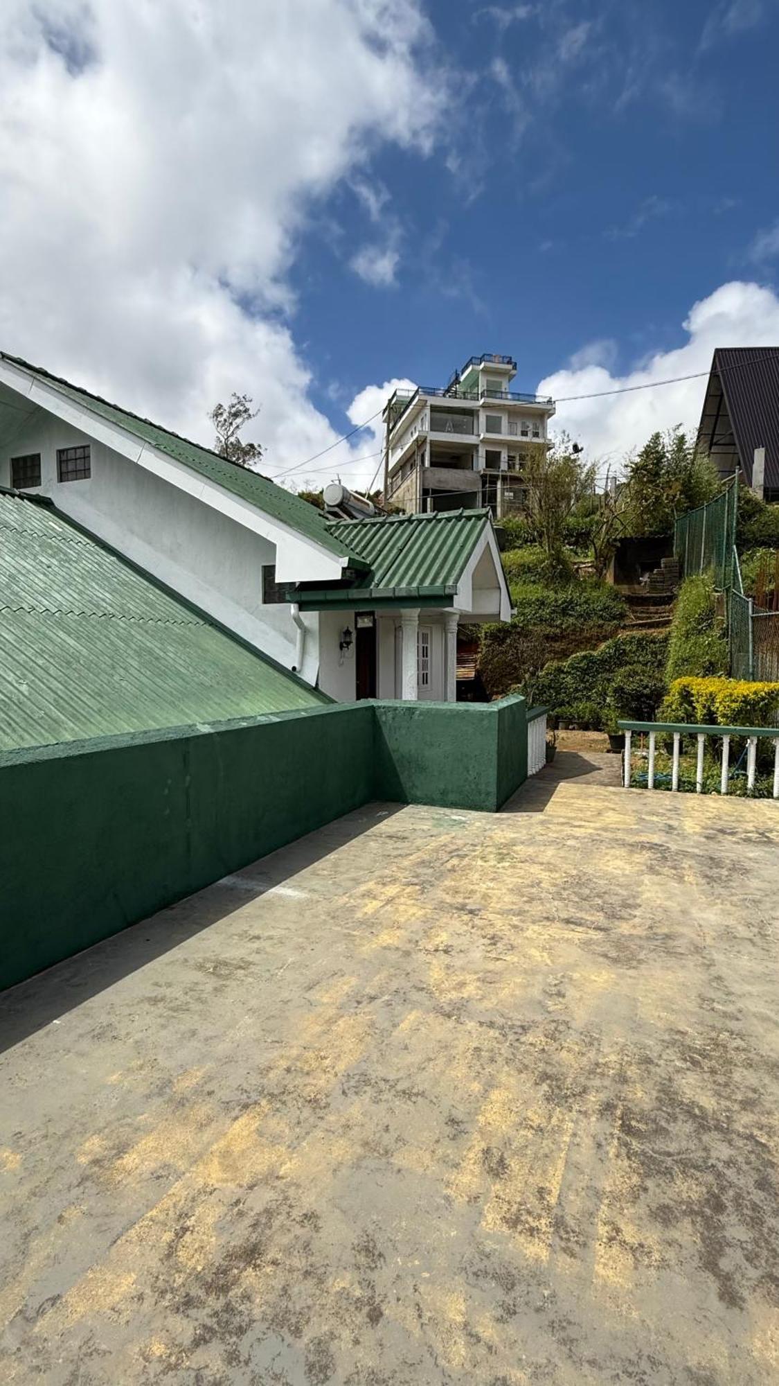 Breezy Loft - * Nuwara Eliya
