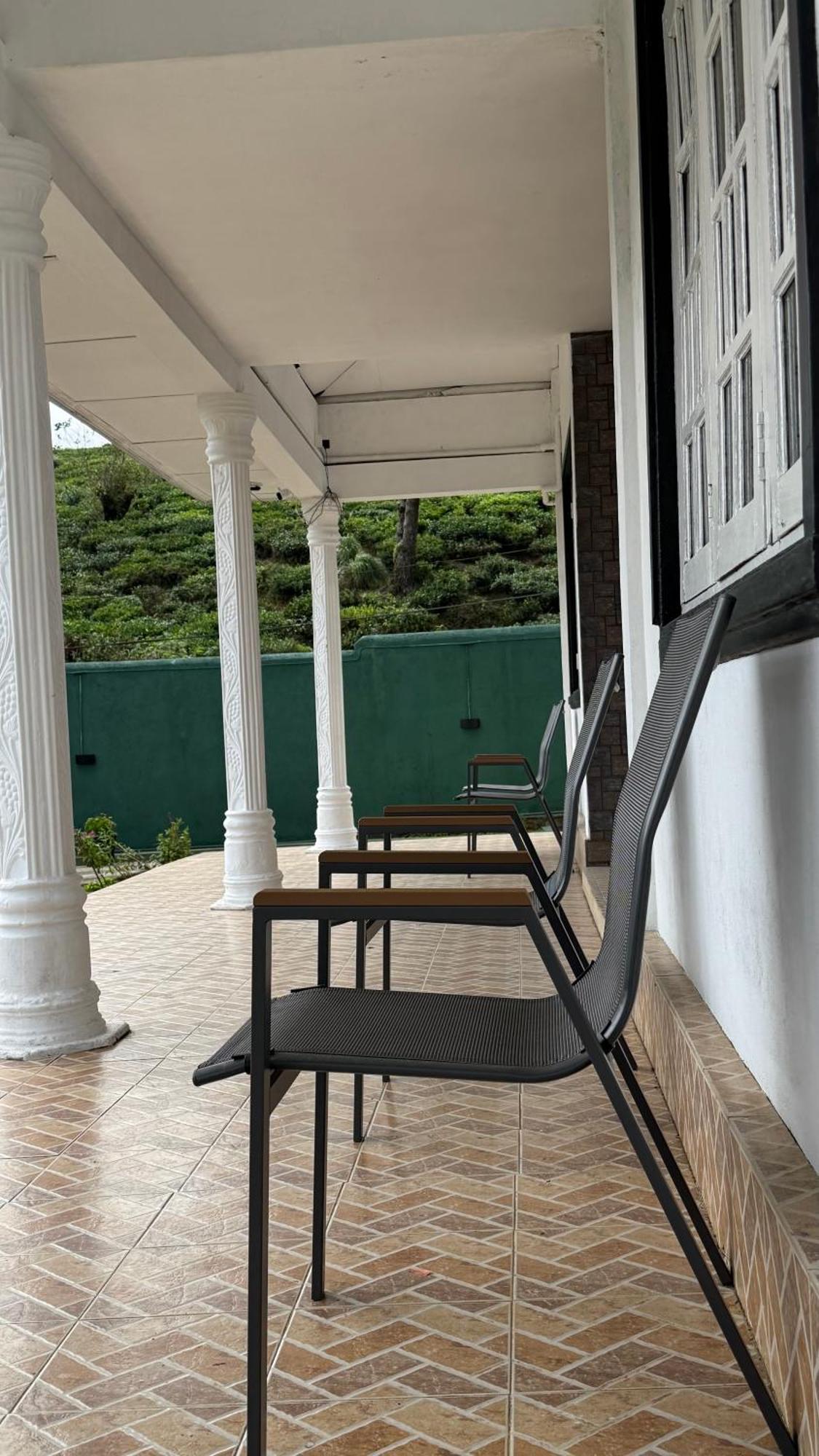 Breezy Loft - Holiday home